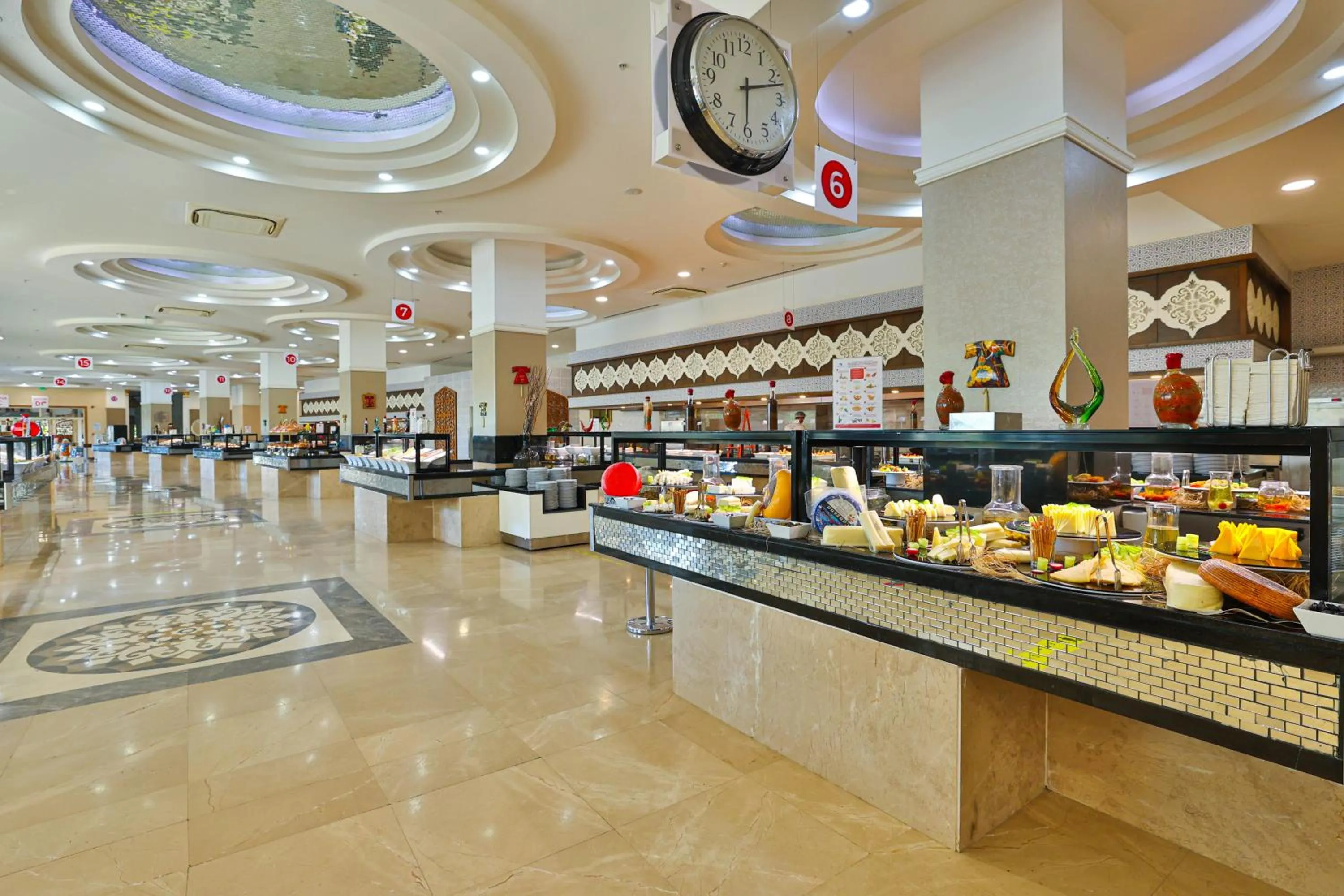 Buffet breakfast in Crystal Sunset Pearl Collection - Ultimate All Inclusive