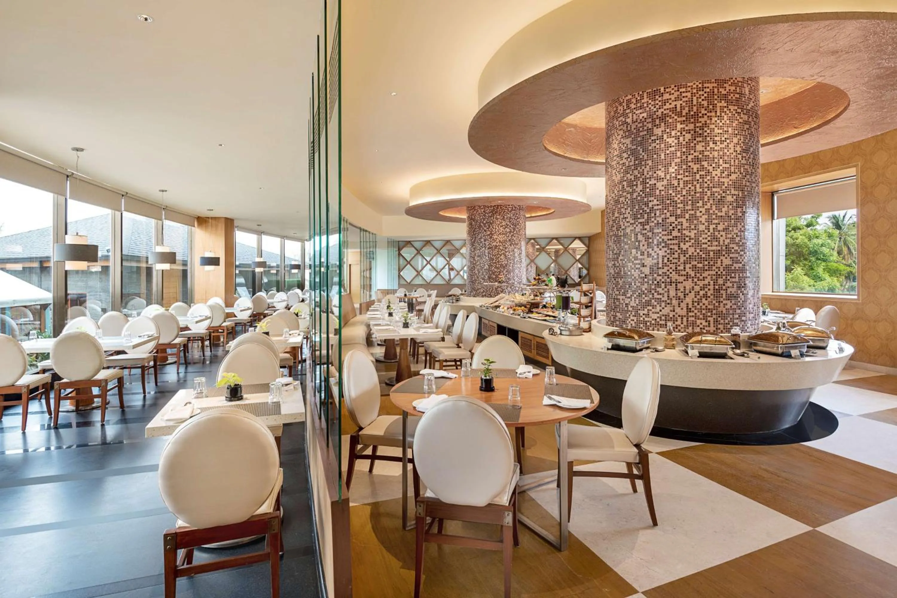 Breakfast in Radisson Salem