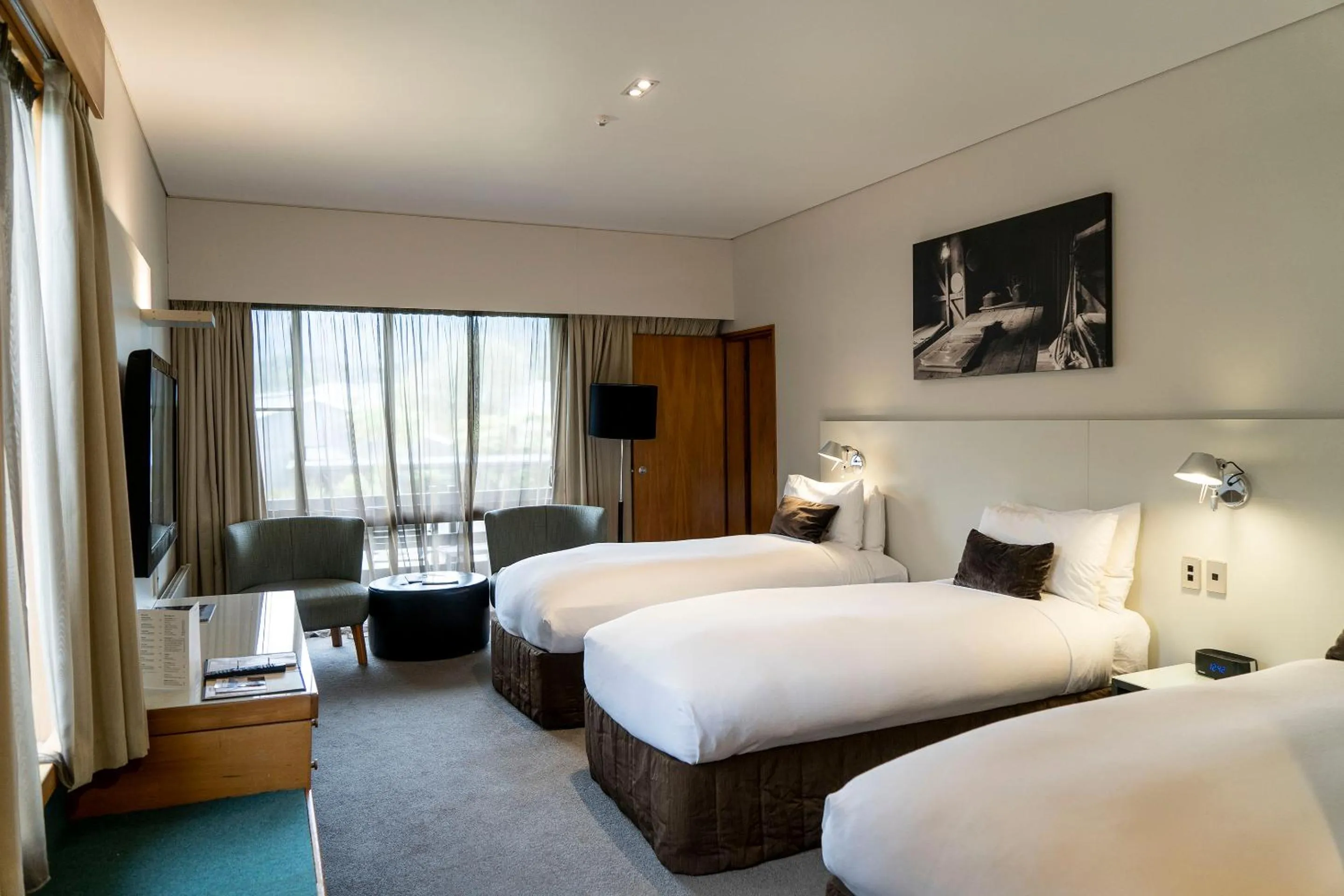 Photo of the whole room, Bed in Scenic Hotel Franz Josef Glacier