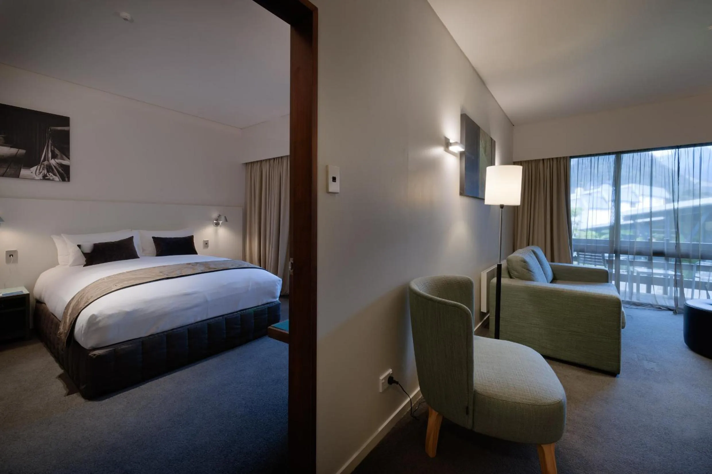 Bed in Scenic Hotel Franz Josef Glacier