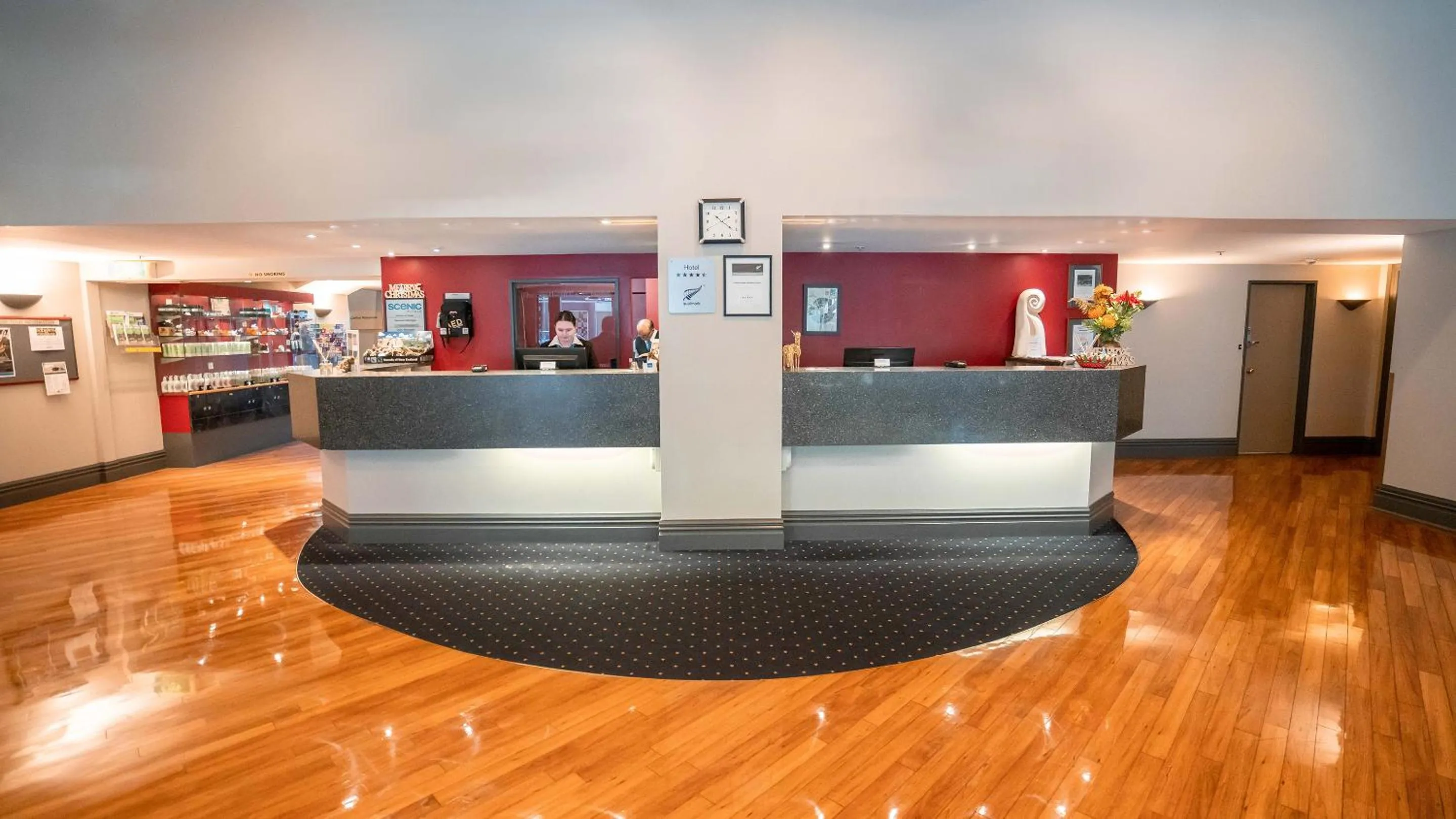 Lobby or reception in Scenic Hotel Southern Cross