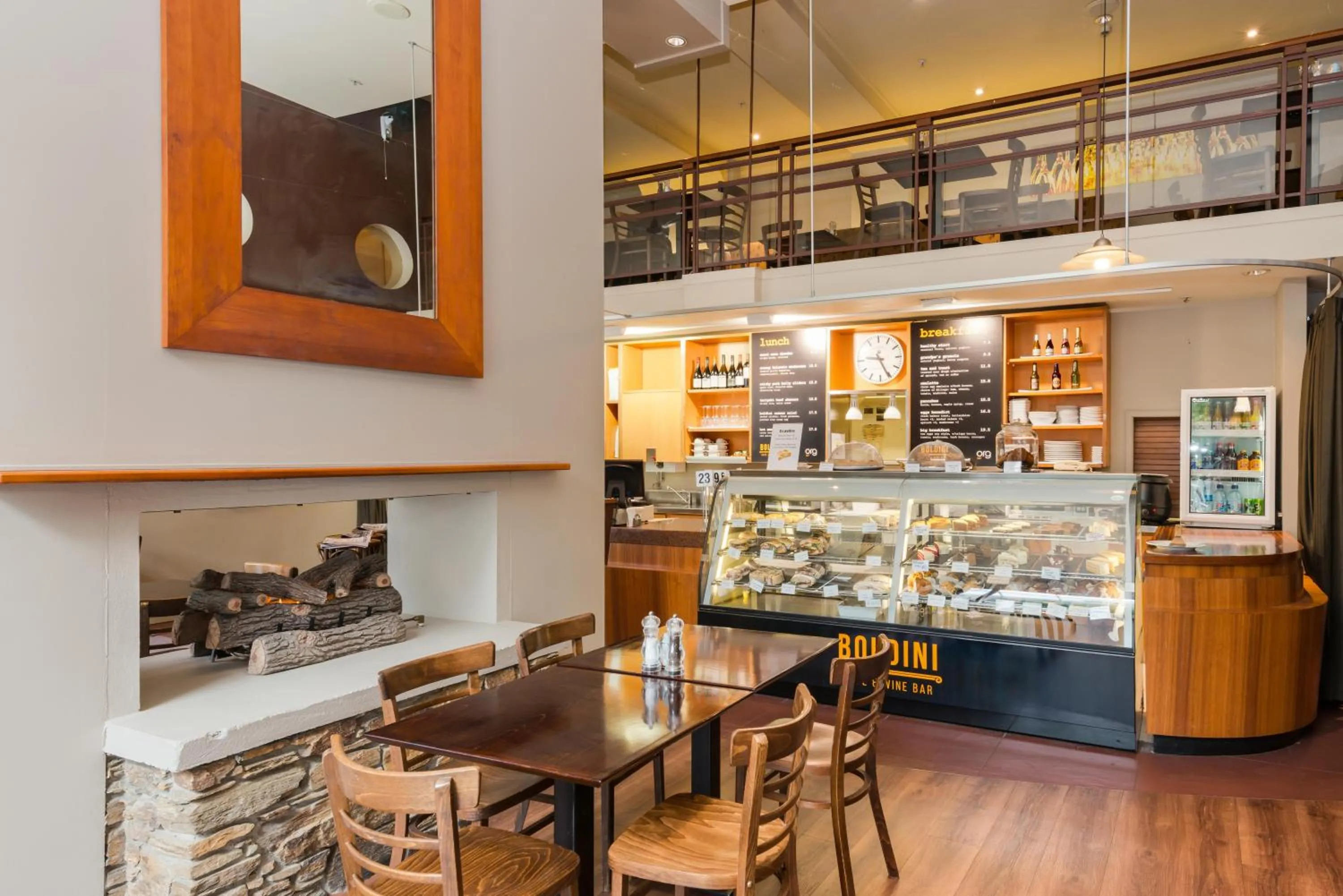 Restaurant/places to eat in Scenic Hotel Southern Cross