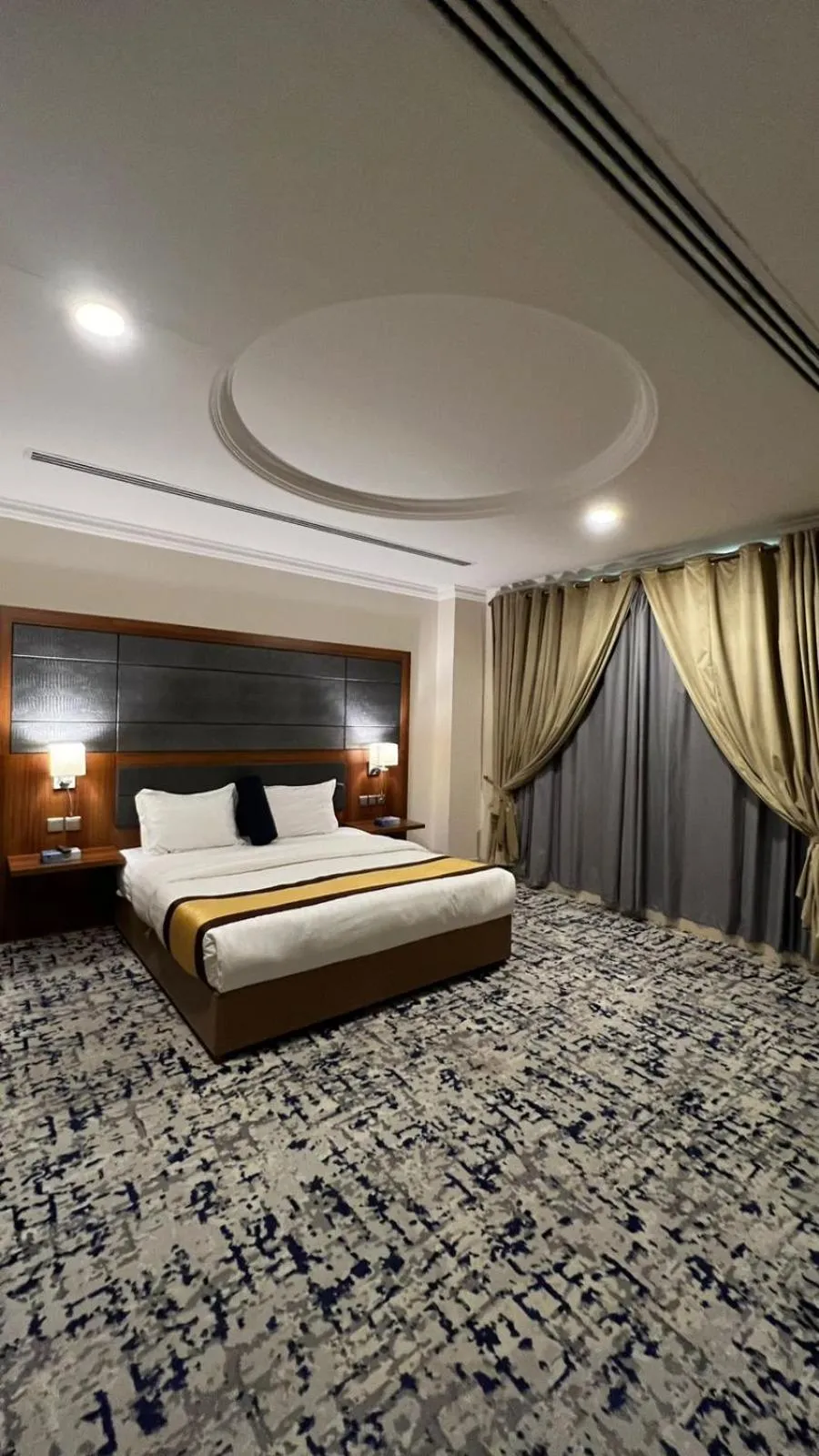 Bed in Grandeur East فخامة الشرق للشقق المخدومة