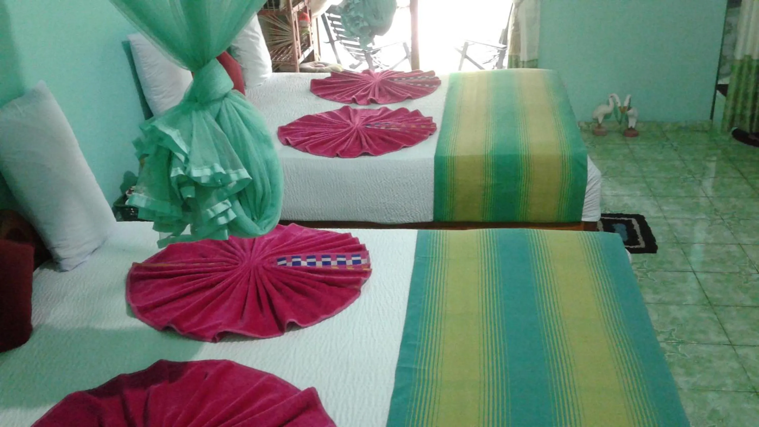 Bedroom, Bed in Flower Inn