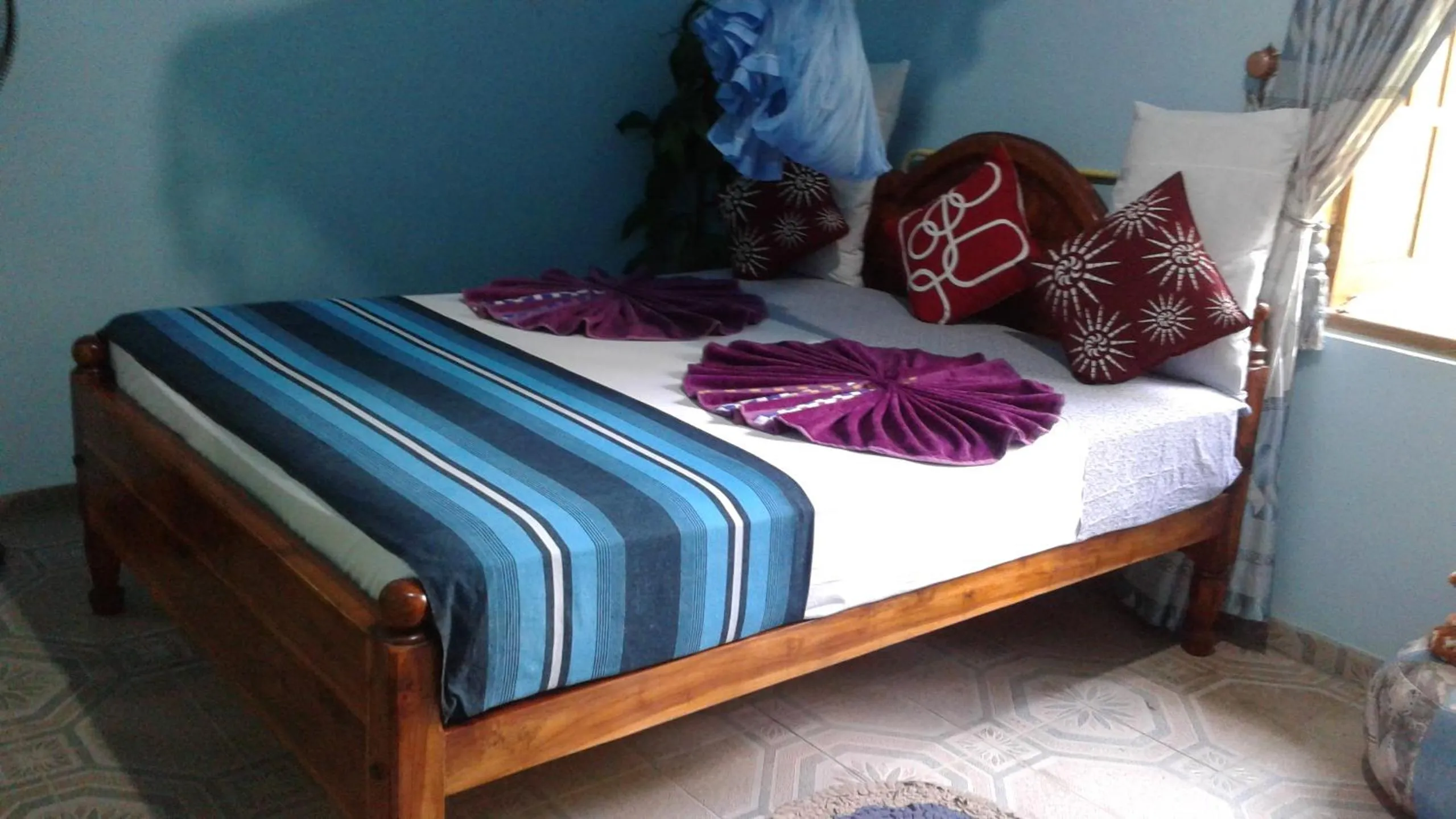 Bedroom, Bed in Flower Inn