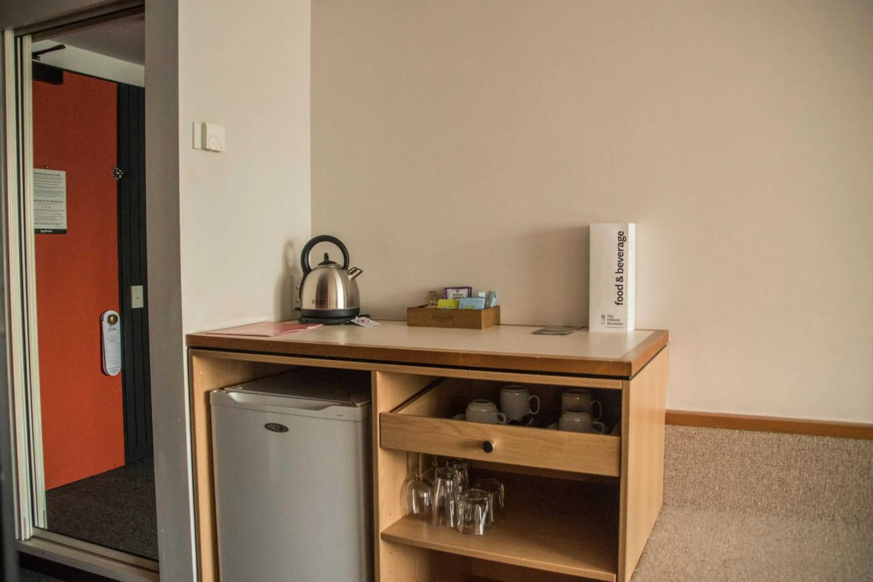 Coffee/tea facilities in Heartland Hotel Queenstown