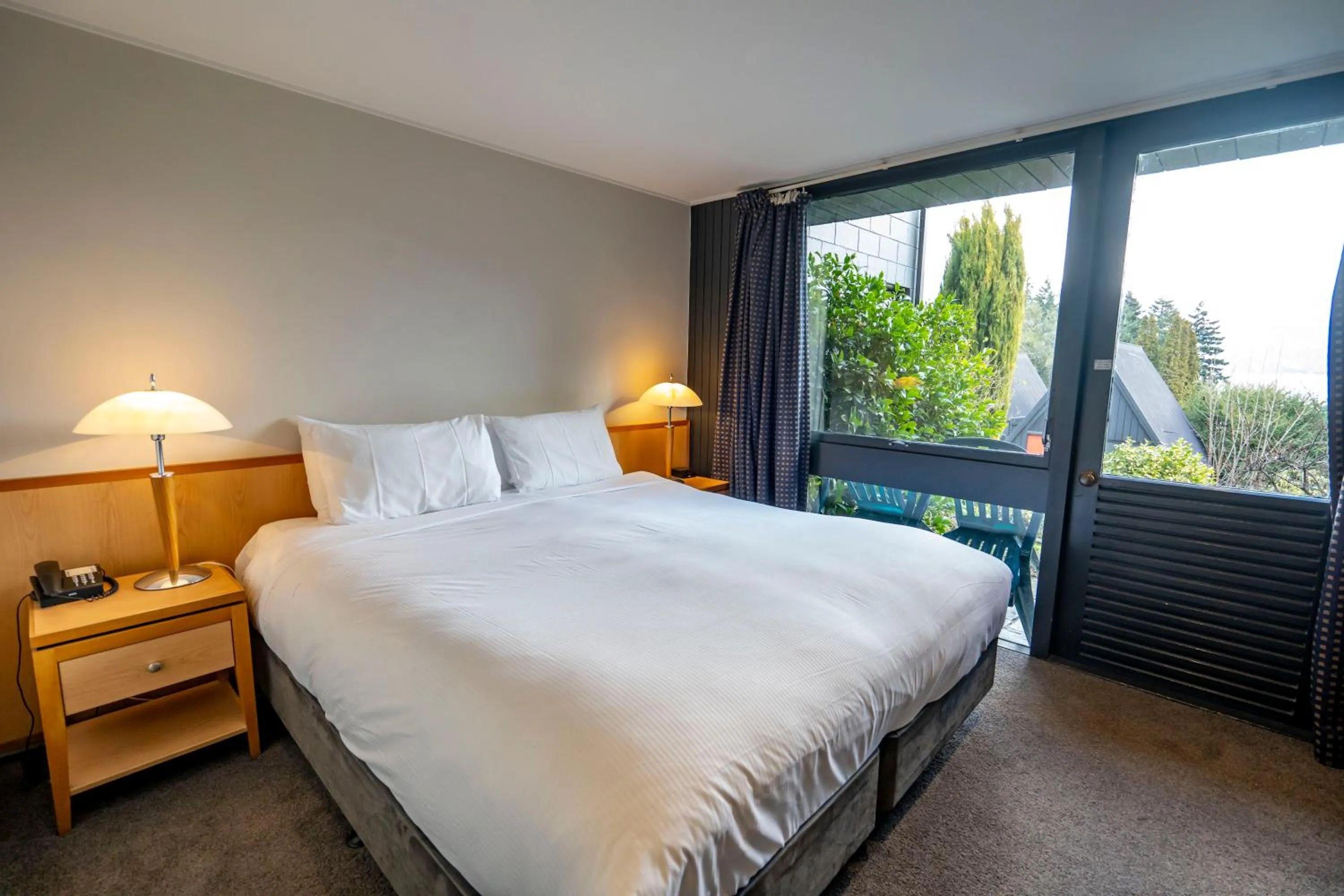 Bed in Heartland Hotel Queenstown