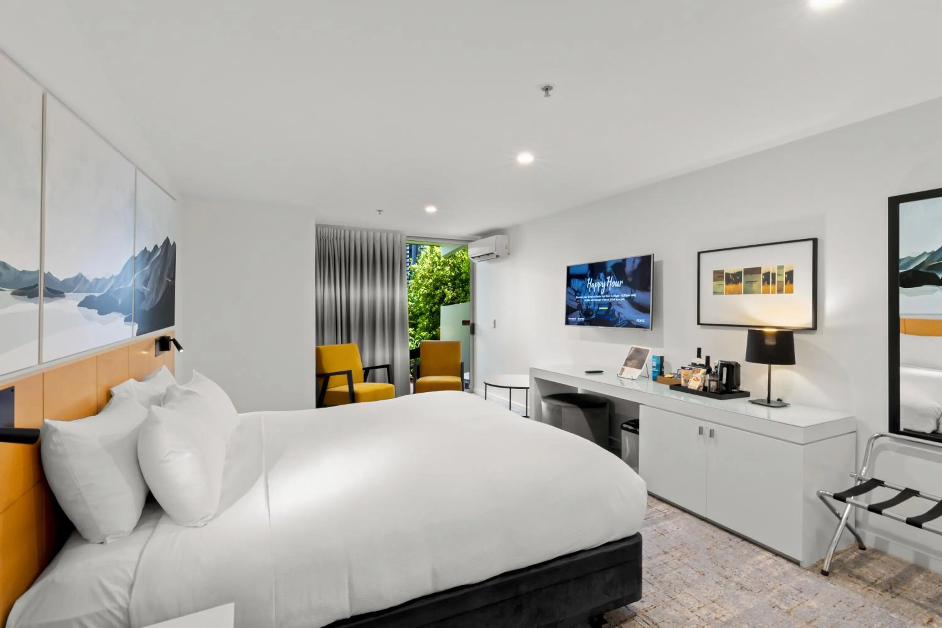 Bed in Scenic Suites Queenstown