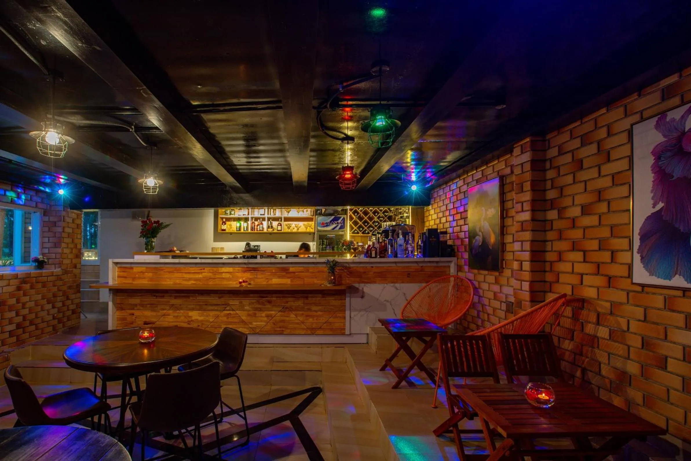 Lounge or bar in CEREJA Hotel & Resort Dalat