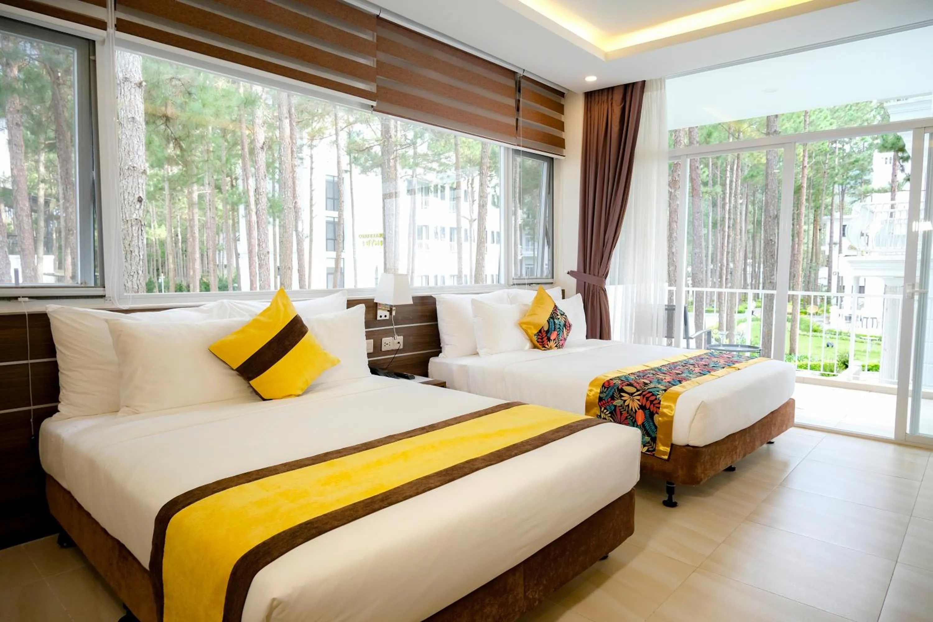 Bed in CEREJA Hotel & Resort Dalat
