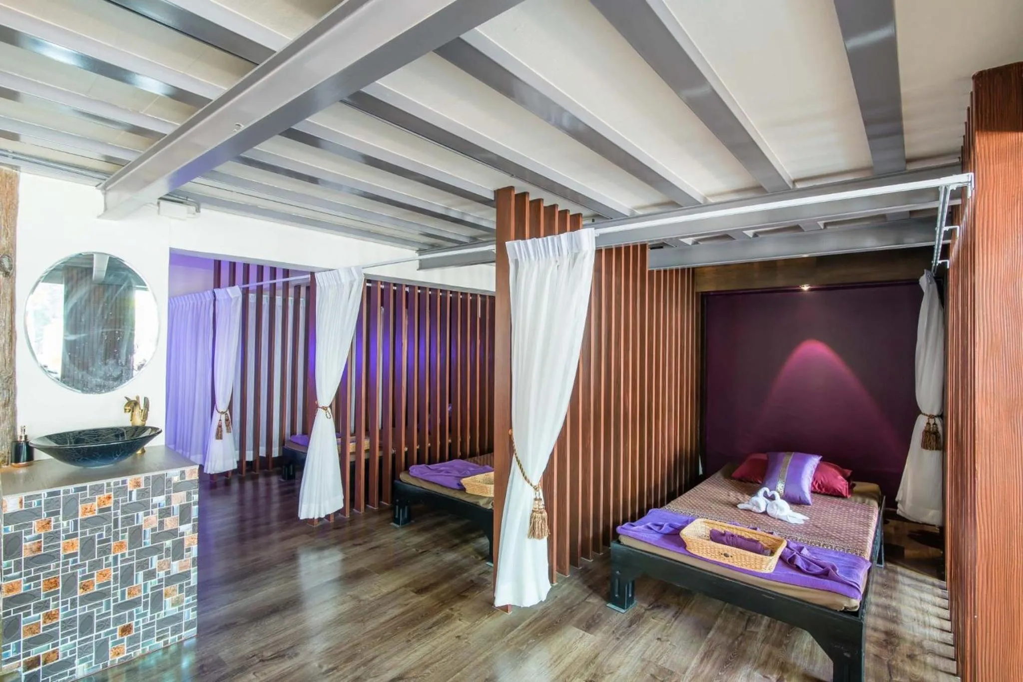 Spa and wellness centre/facilities, Bed in Anchan Hotel & Spa