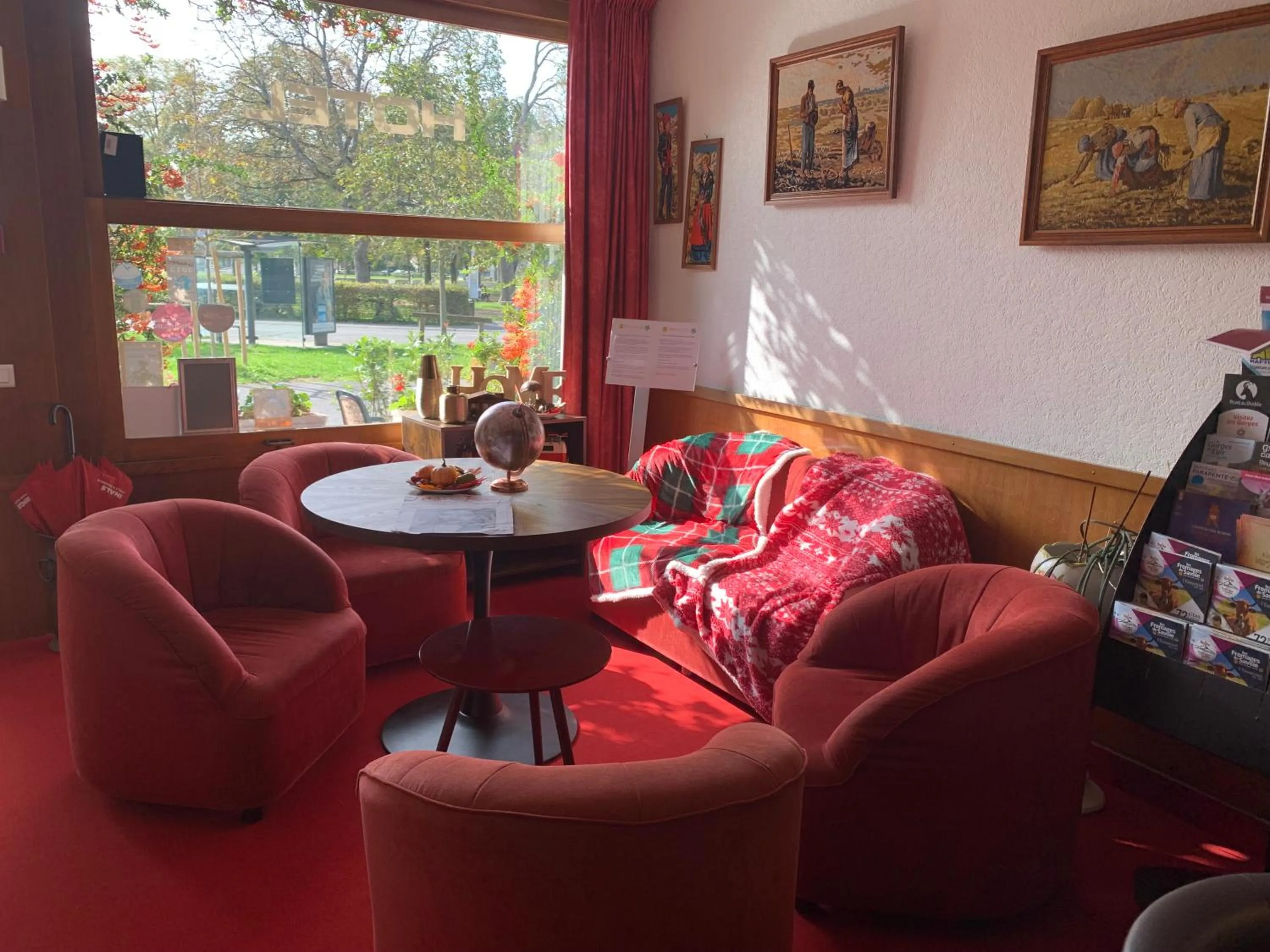 HOTEL LES MARRONNIERS