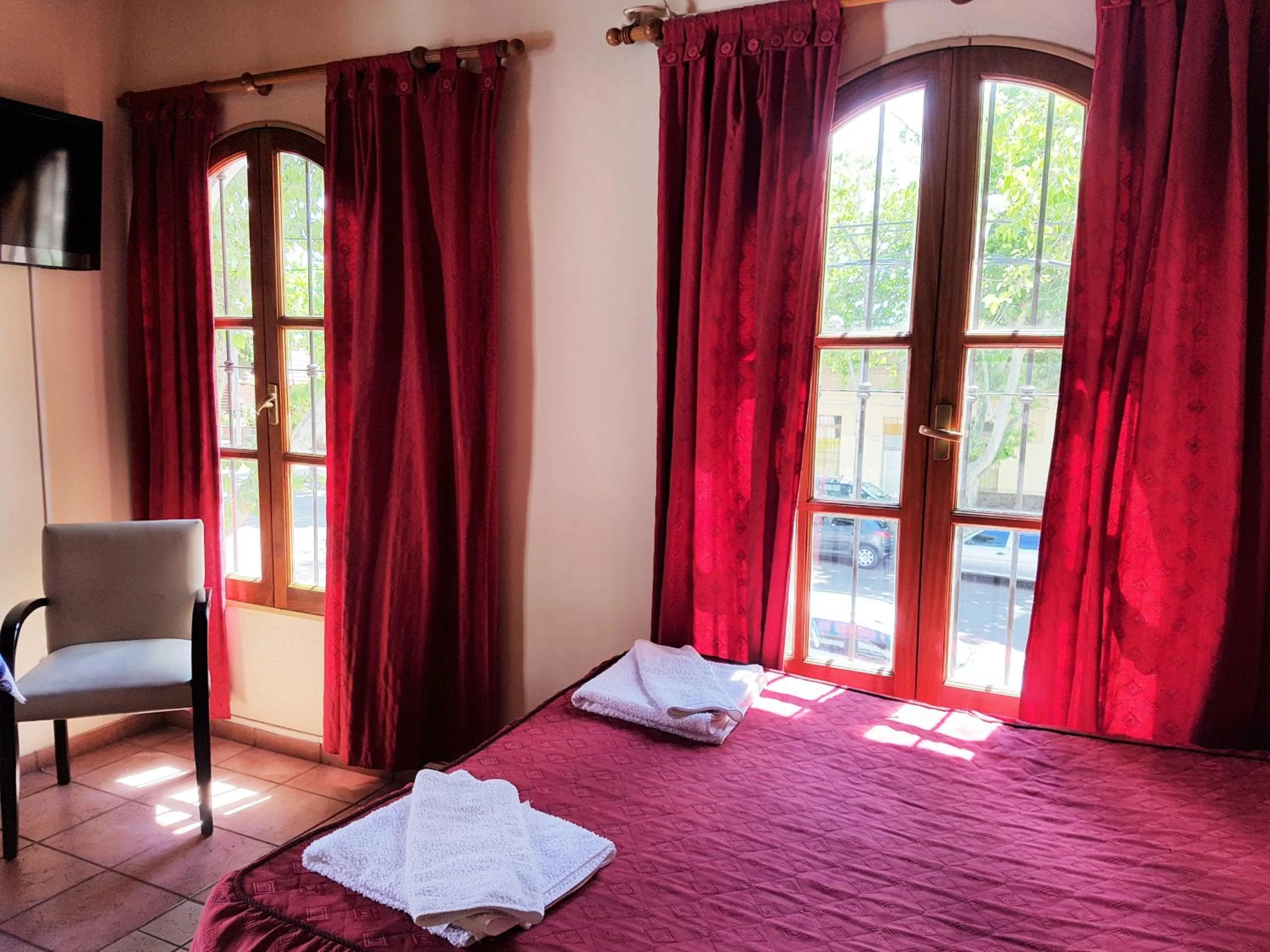 Photo of the whole room, Bed in Azul Departamentos