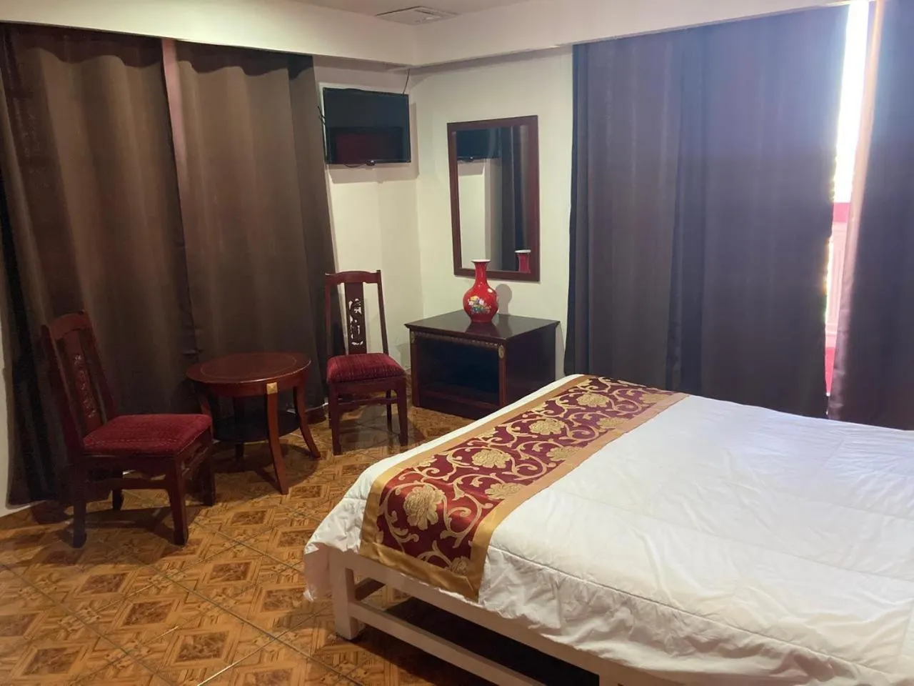 Bed in Hotel Mandarin