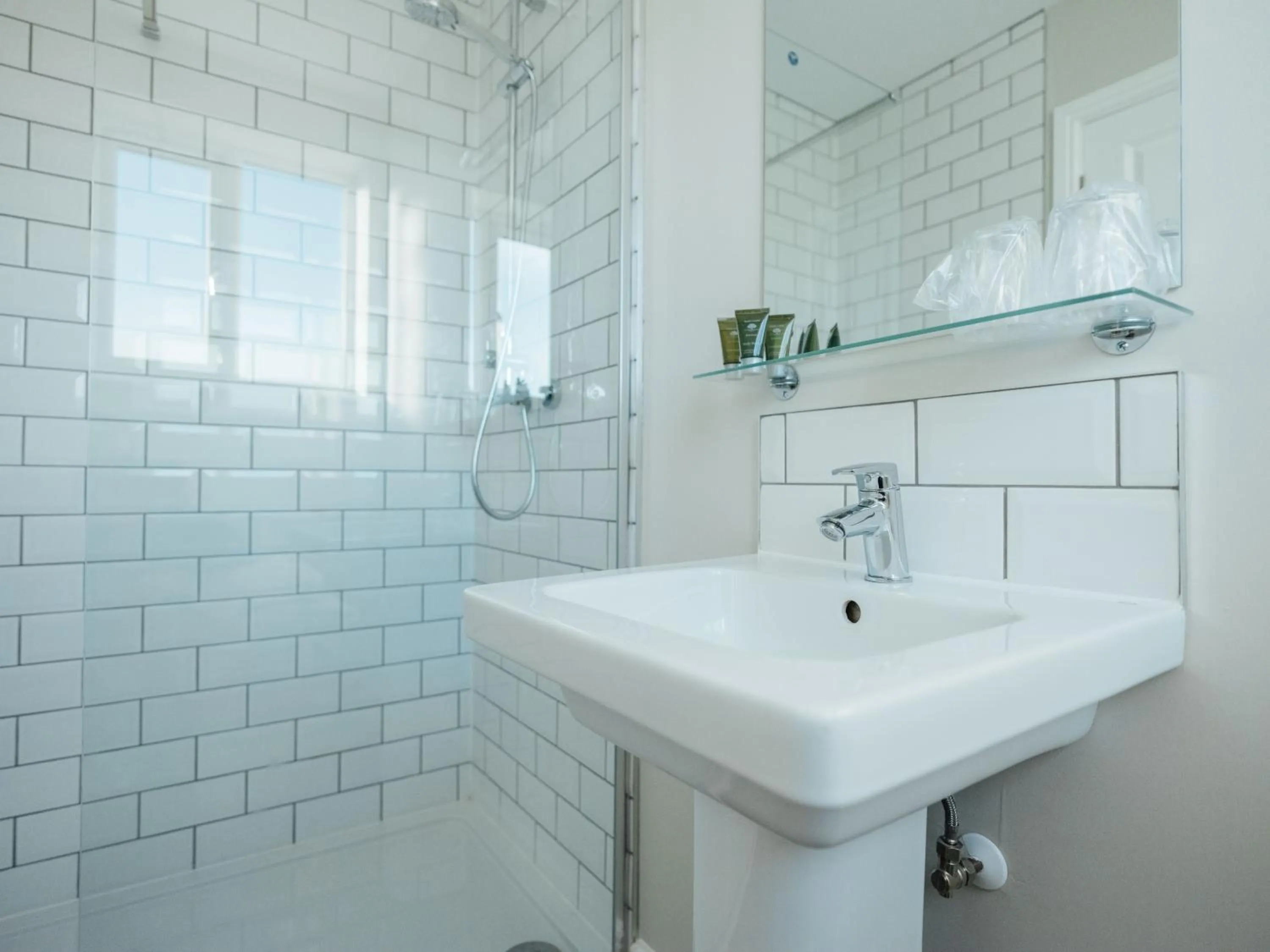 Bathroom in The Bell Inn