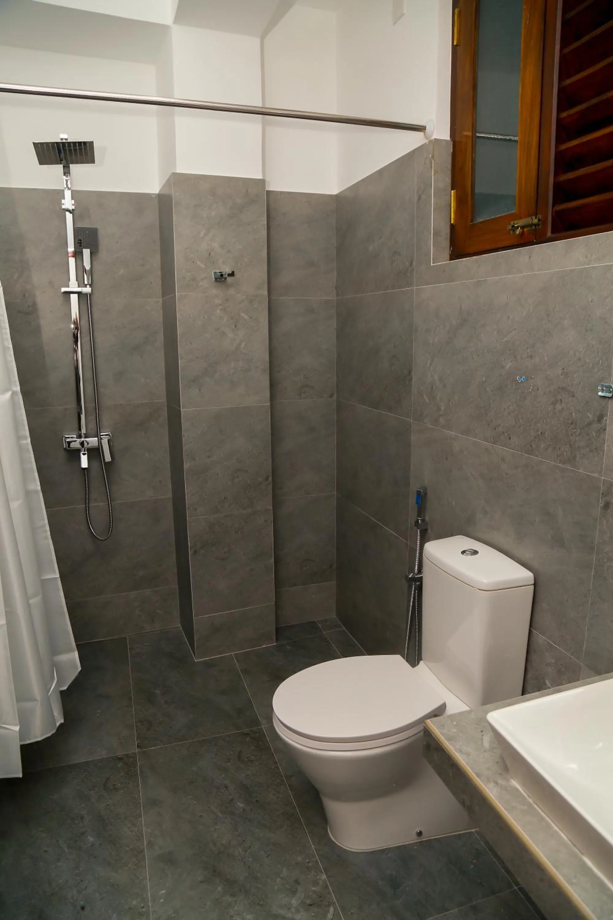 Shower in Seafood Restaurant and Motel