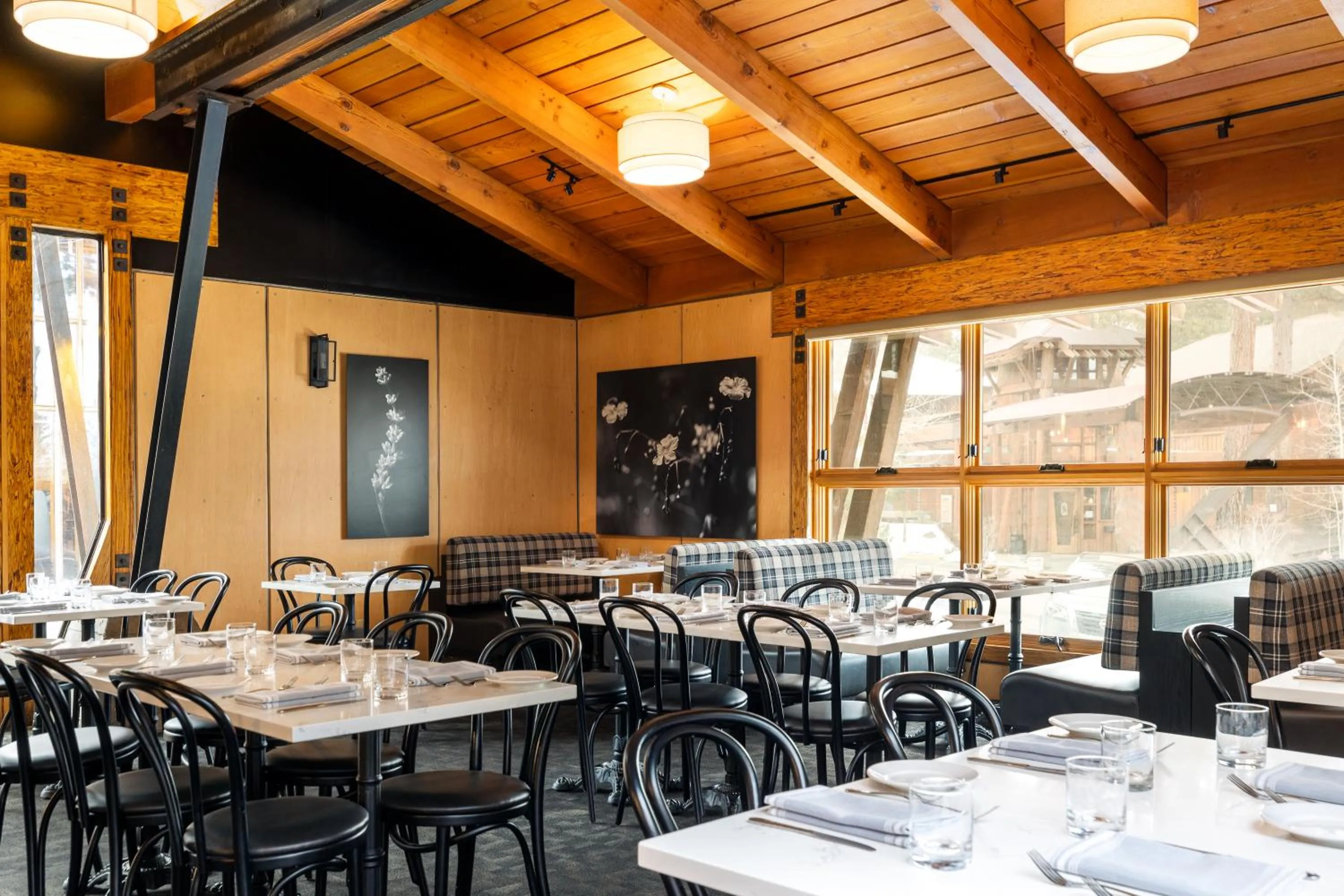 Restaurant/places to eat in Gravity Haus Truckee-Tahoe