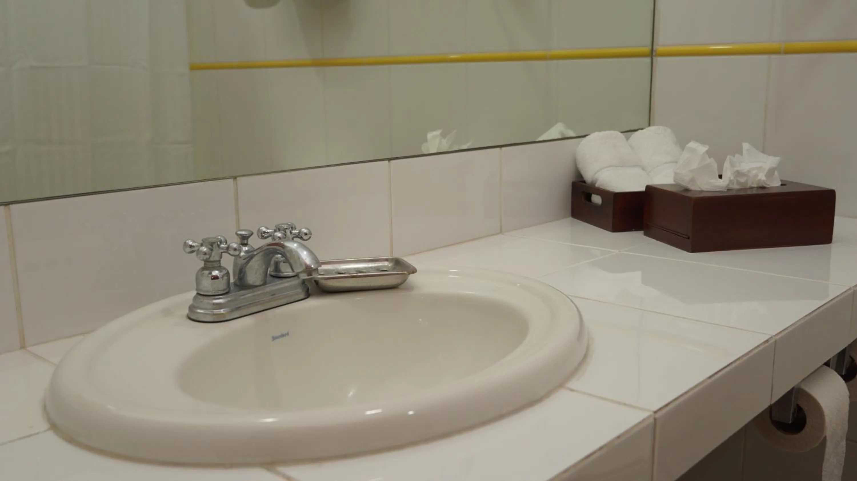 Bathroom in Hotel Casa del Arbol