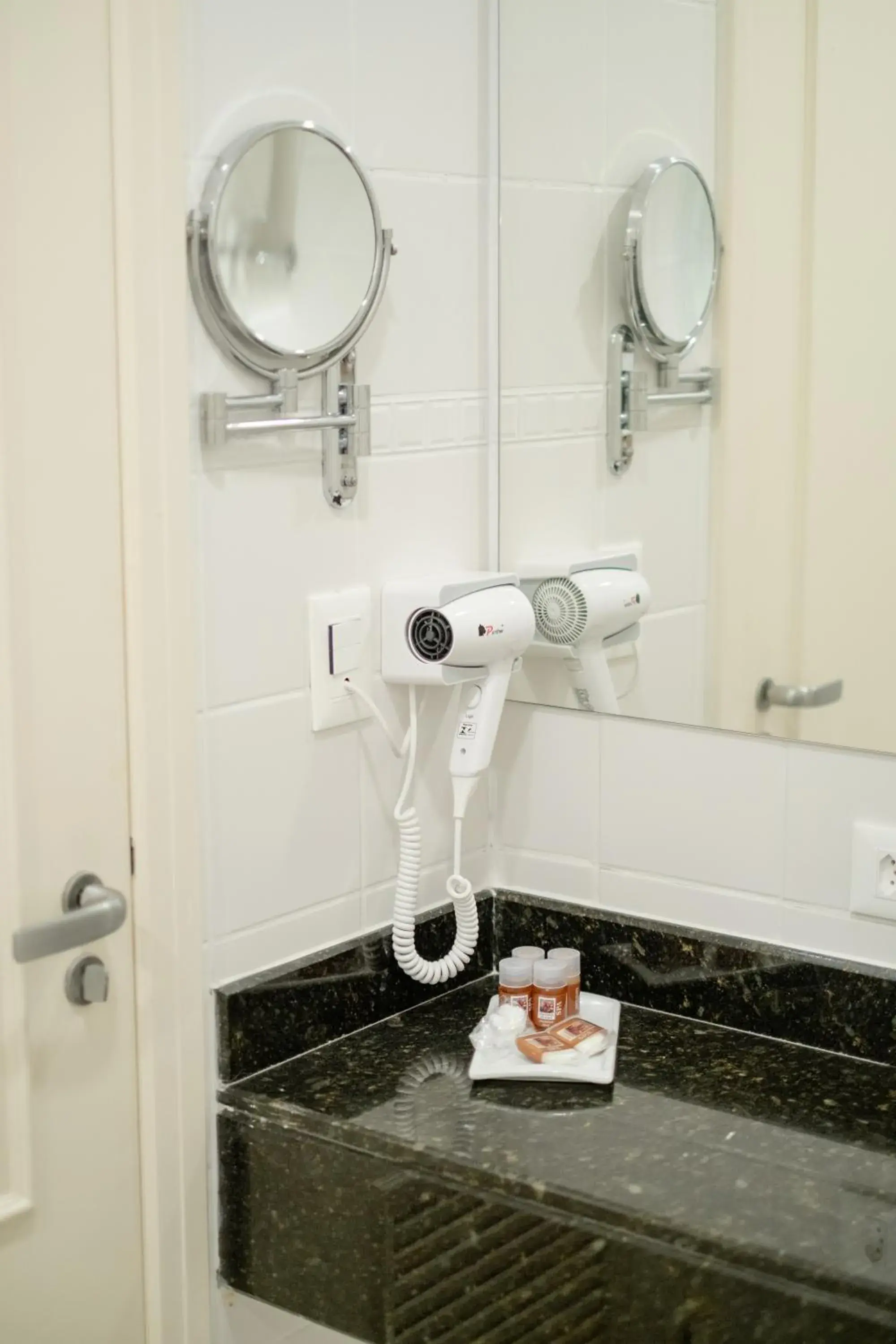 Comfort Triple Room - single occupancy in Hotel Cordialle Comfort Triple Room - single occupancy in Hotel Cordialle