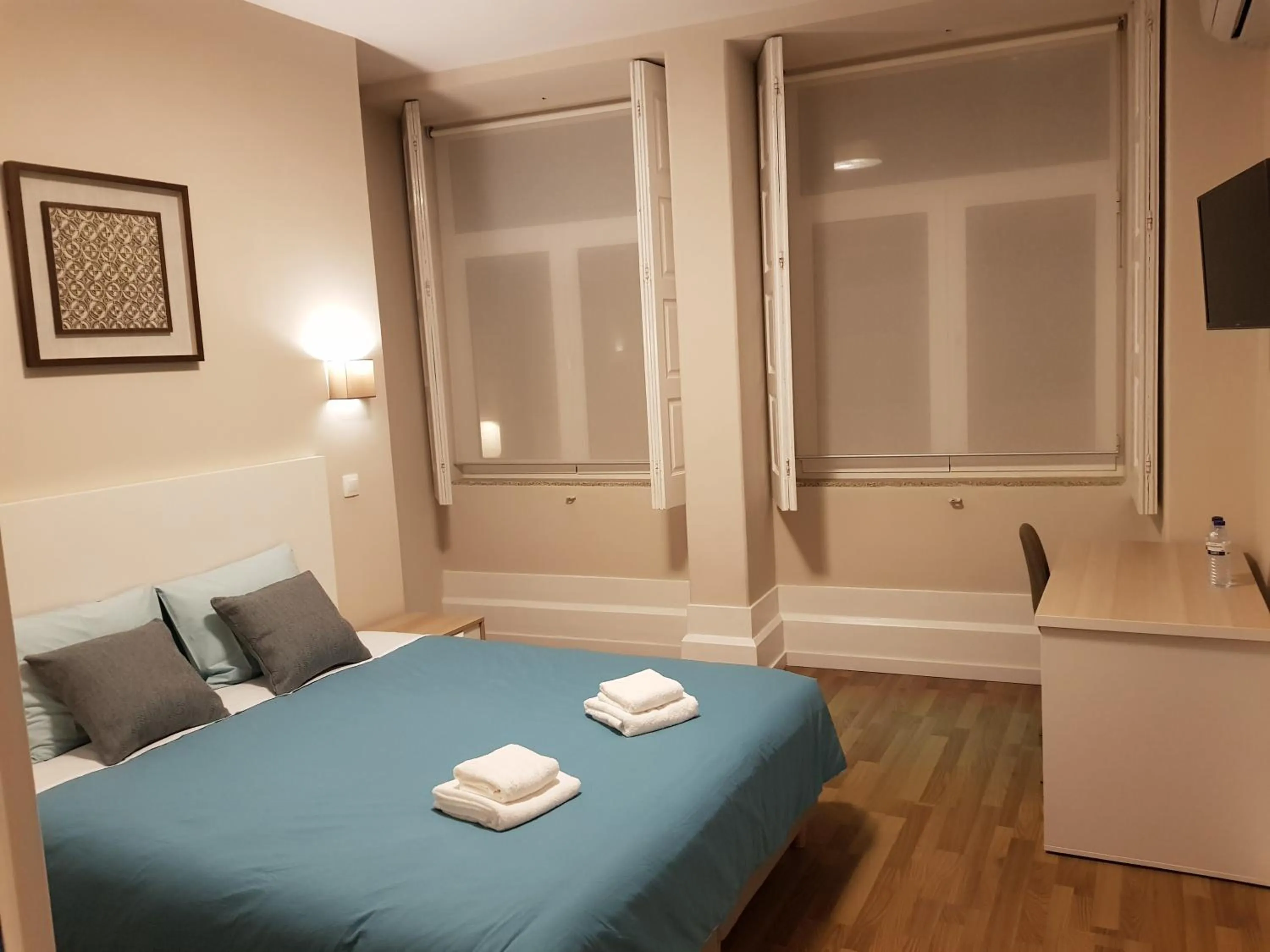 Bedroom, Bed in HaoBo Porto Center