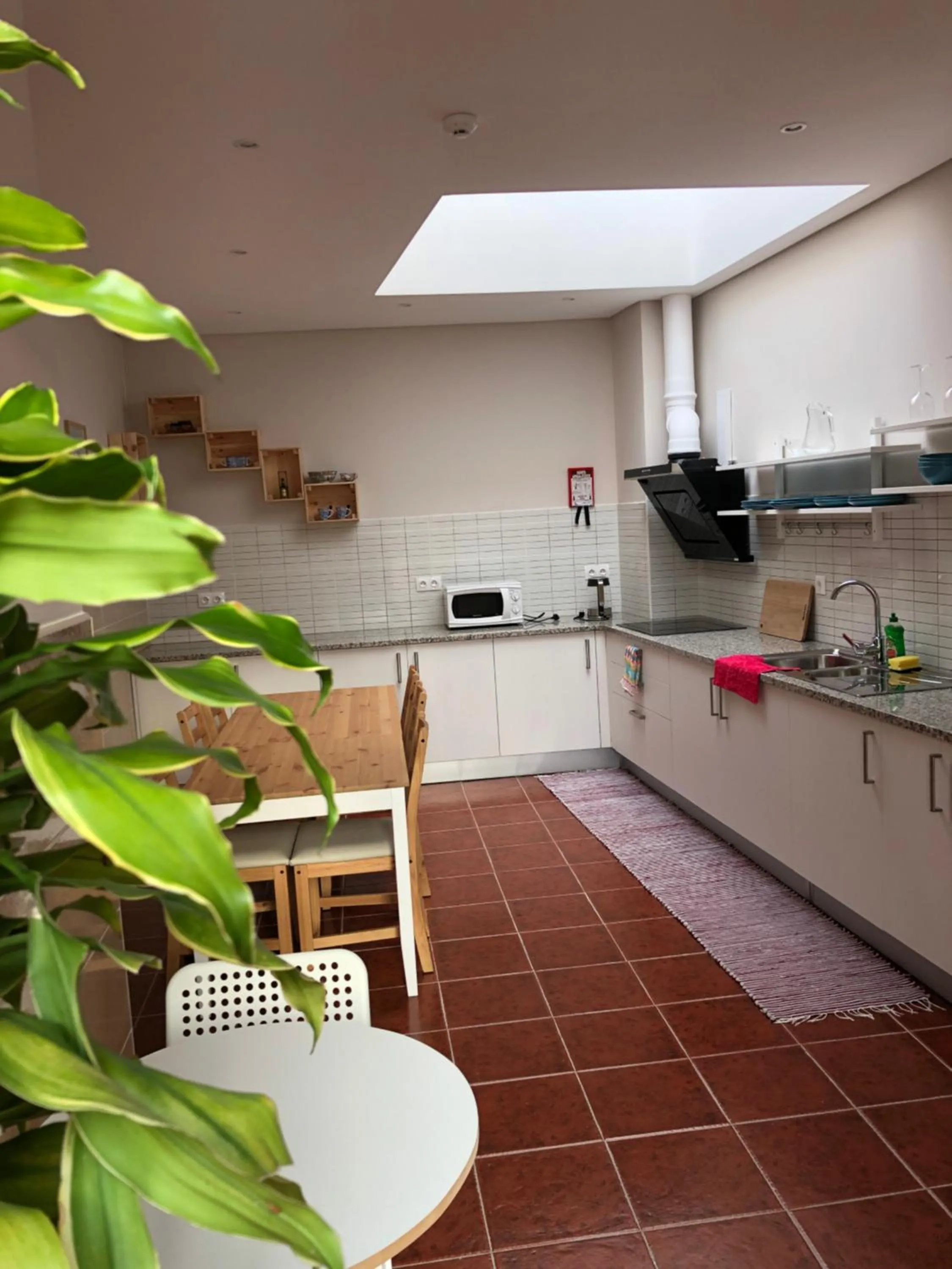 Communal kitchen in HaoBo Porto Center