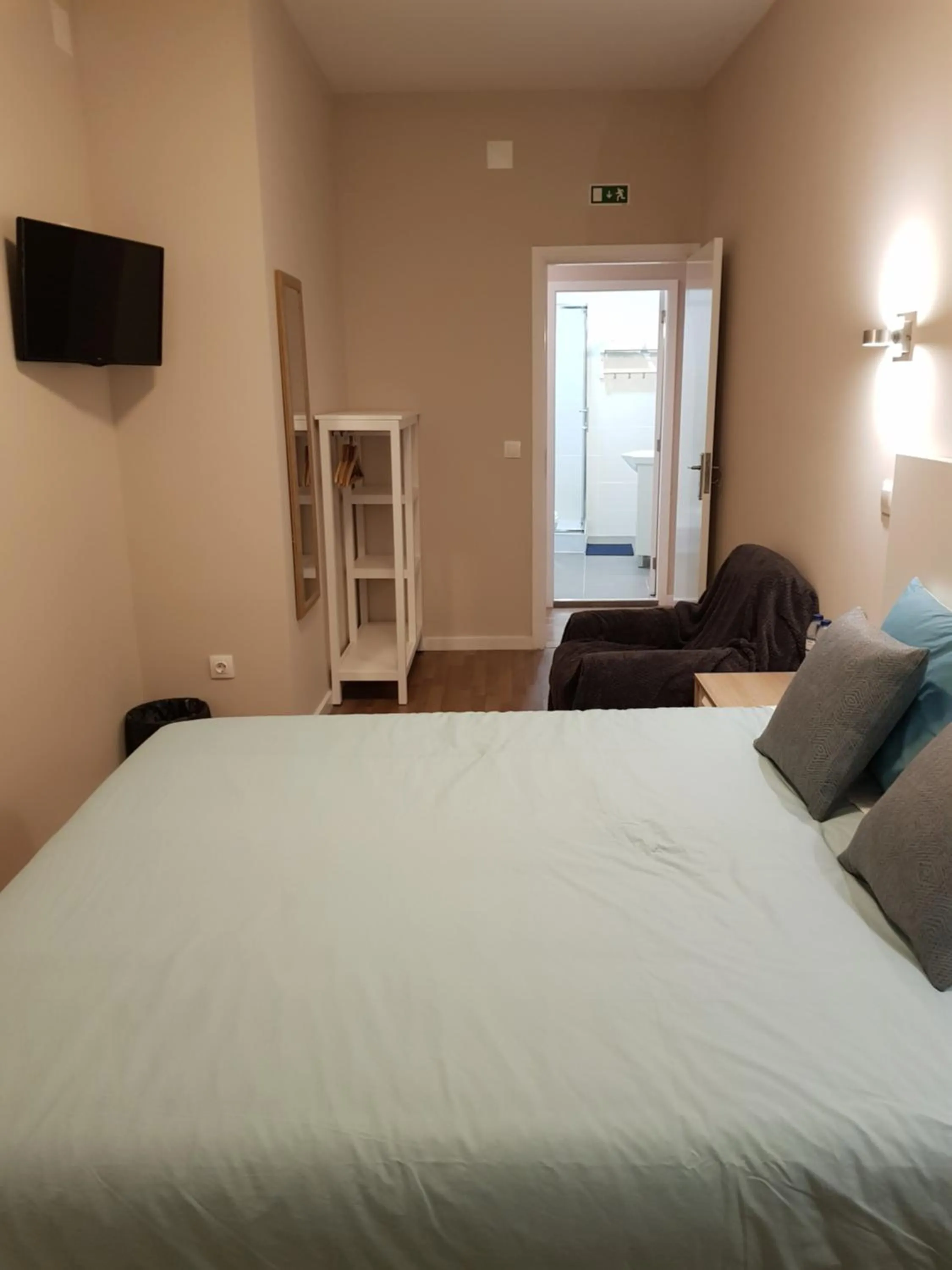 Bedroom, Bed in HaoBo Porto Center