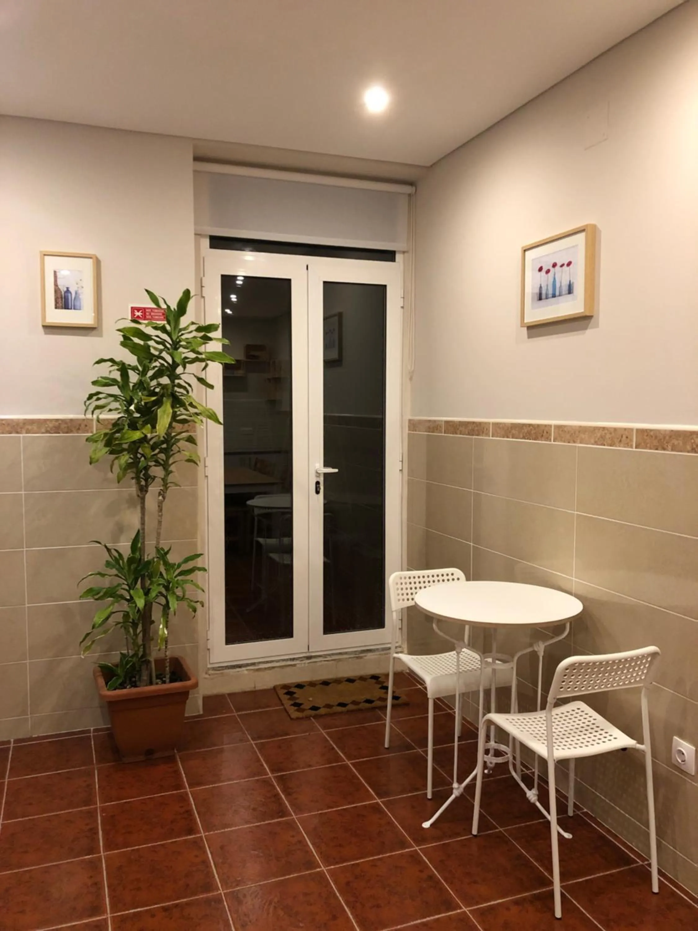 Communal kitchen in HaoBo Porto Center