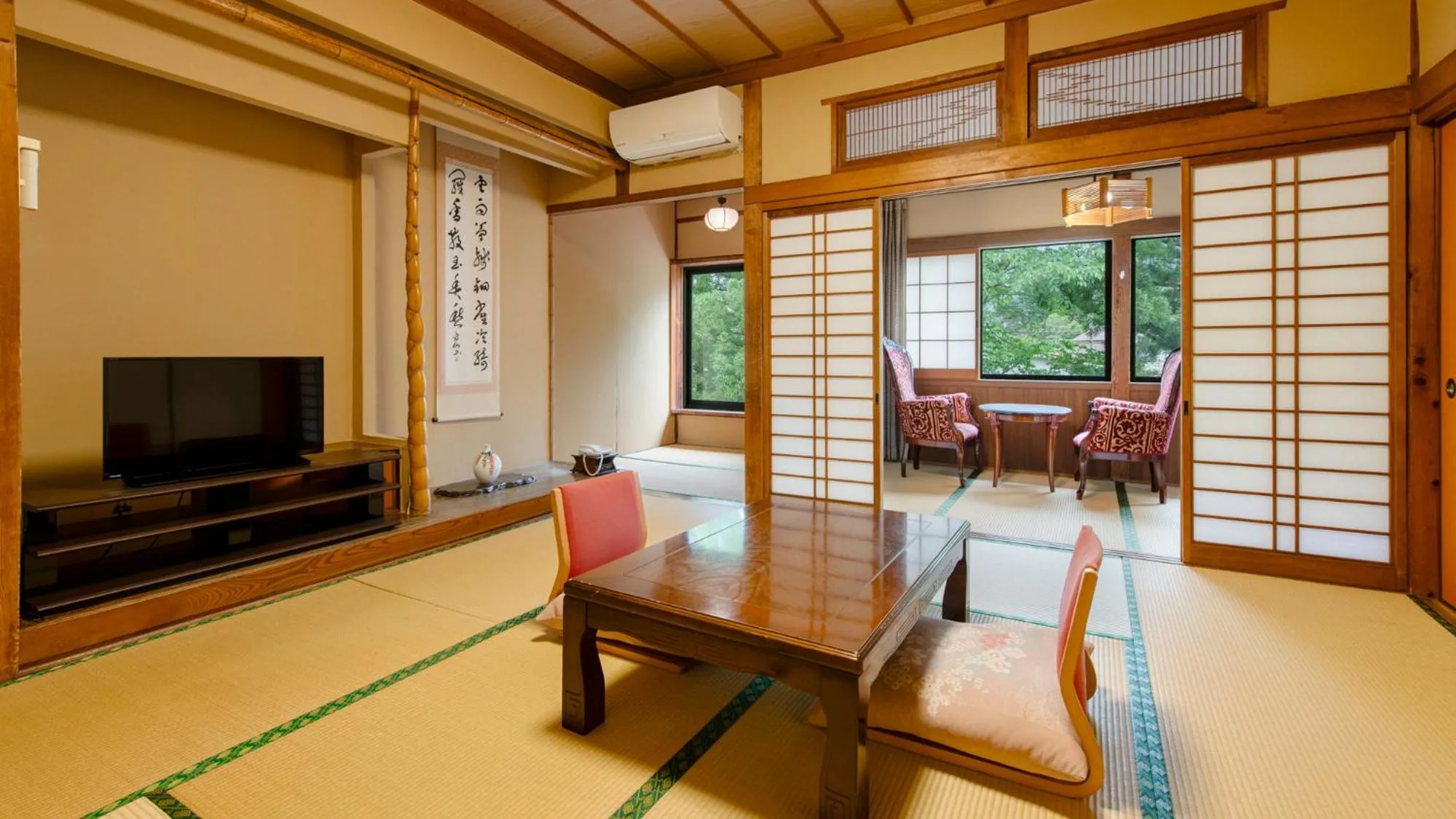 Photo of the whole room in Unzen Iwaki Ryokan