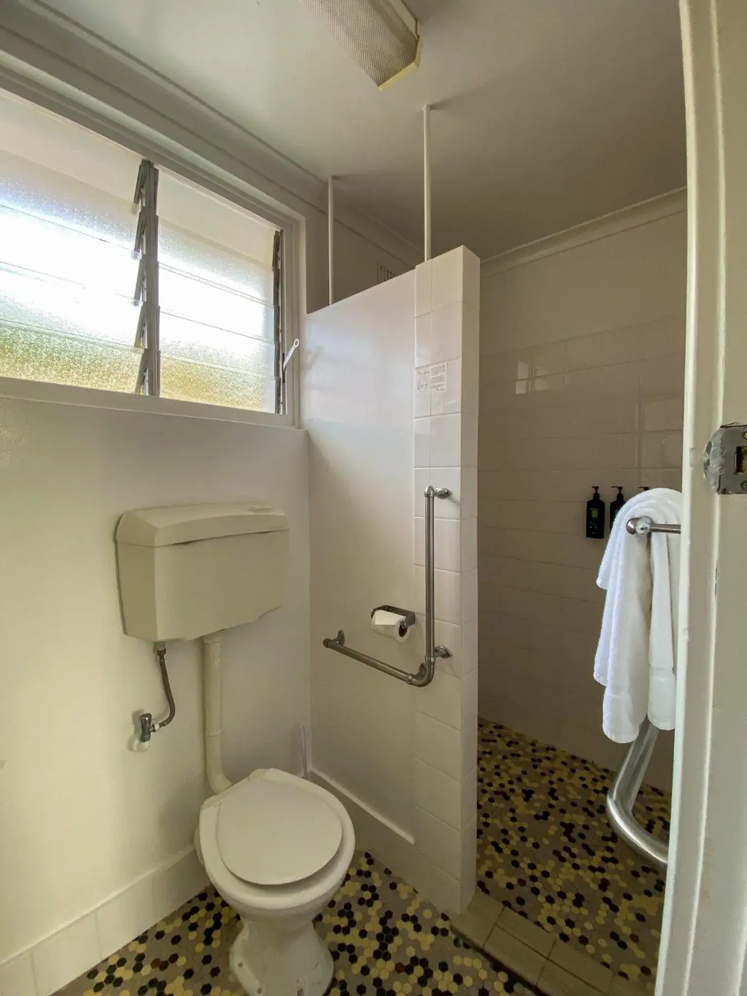 Standard Twin Room in The Palms Motel- Formerly Flinders Motel Standard Twin Room in The Palms Motel- Formerly Flinders Motel