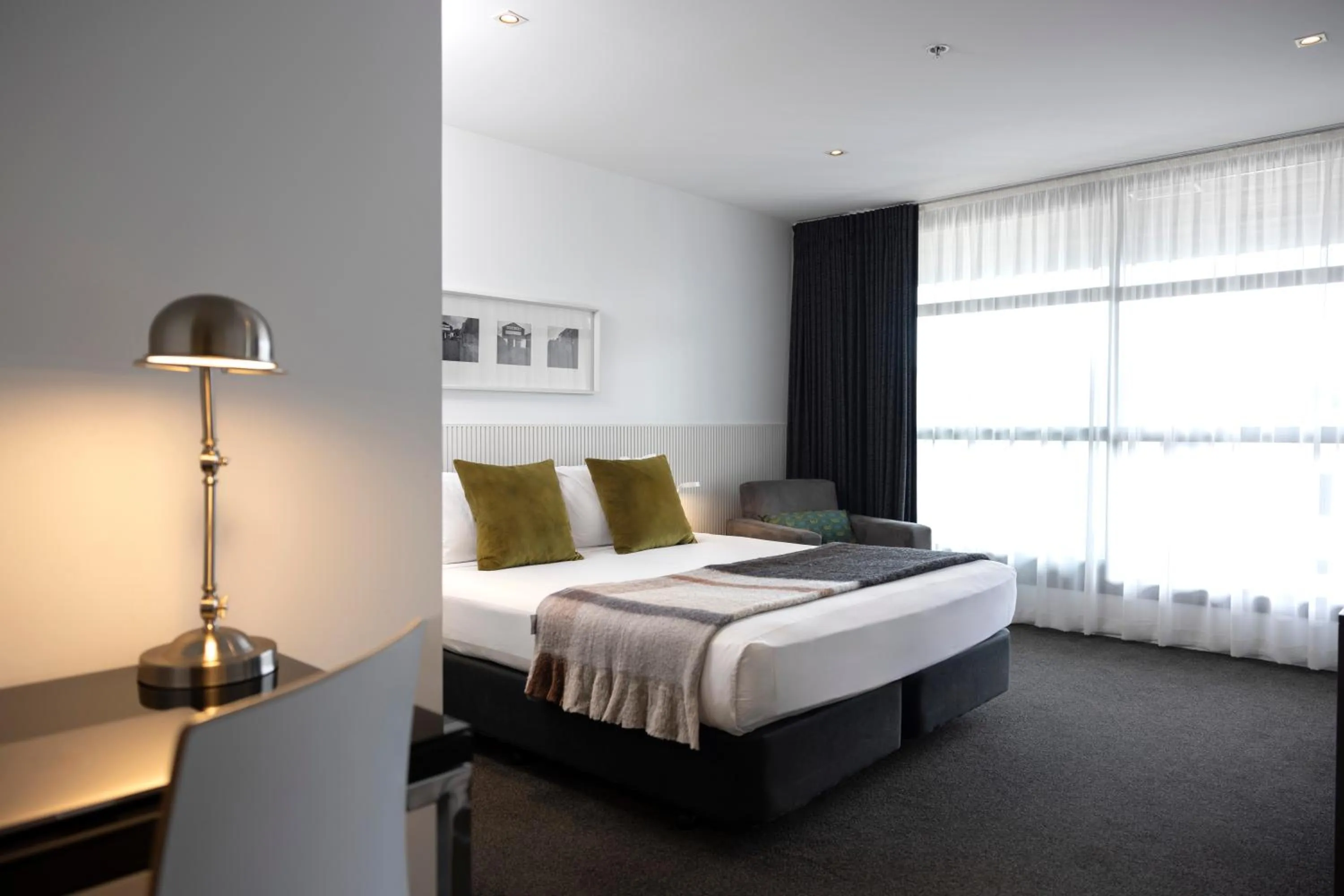 Bedroom, Bed in Quest Parnell Serviced Apartments