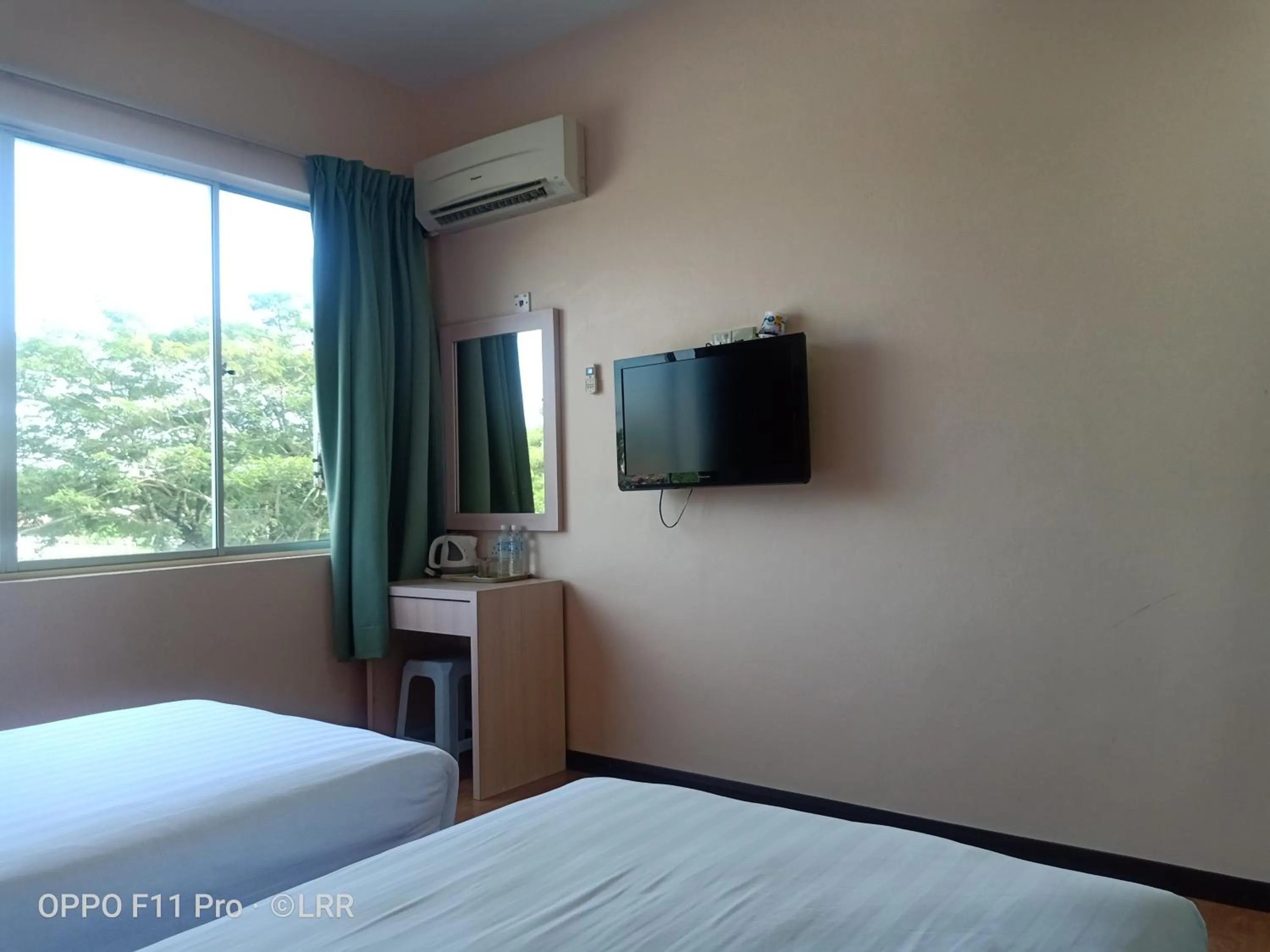 TV and multimedia, Bed in Salim Inn