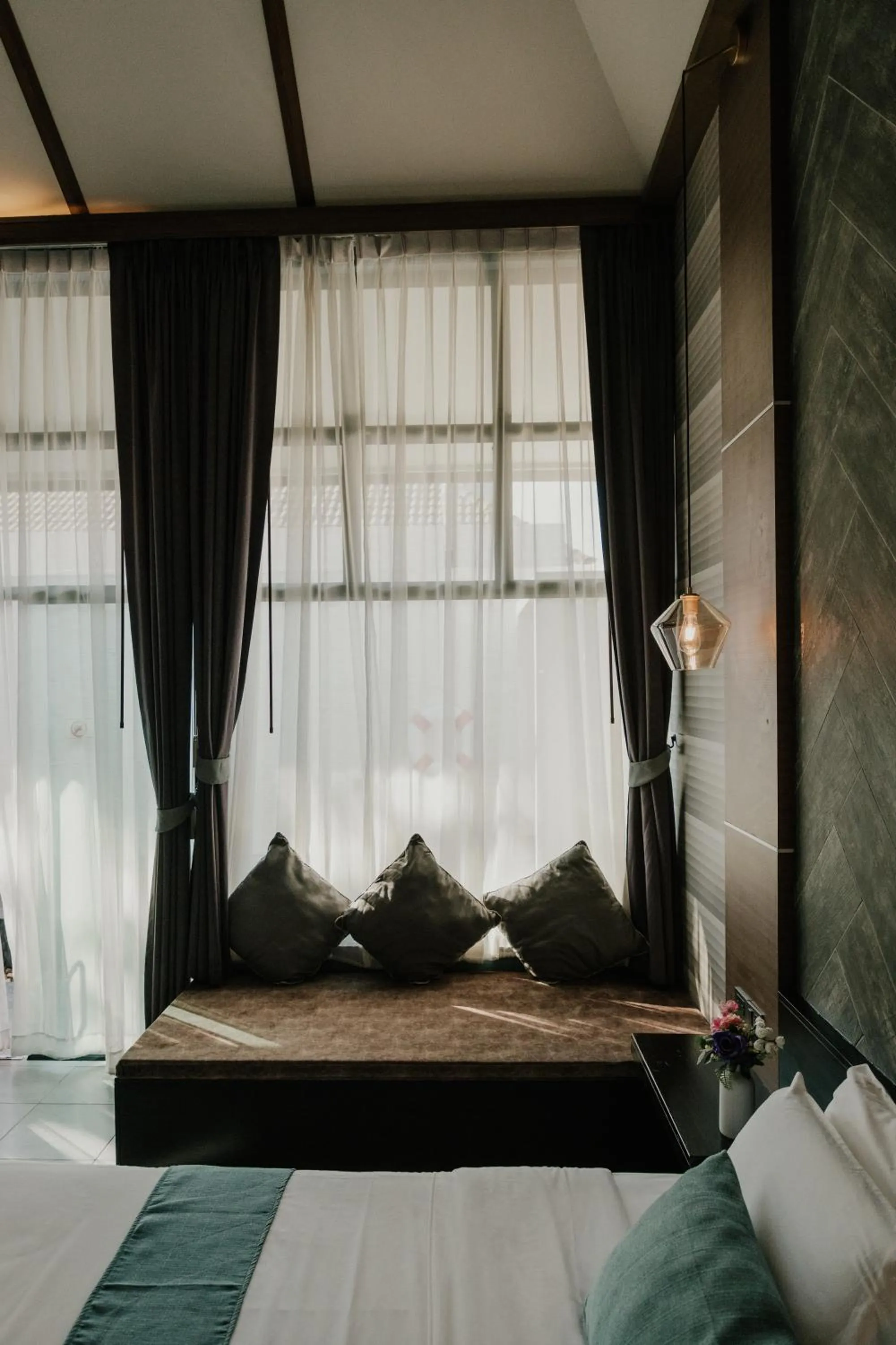 View (from property/room), Bed in Arun Dara Villa