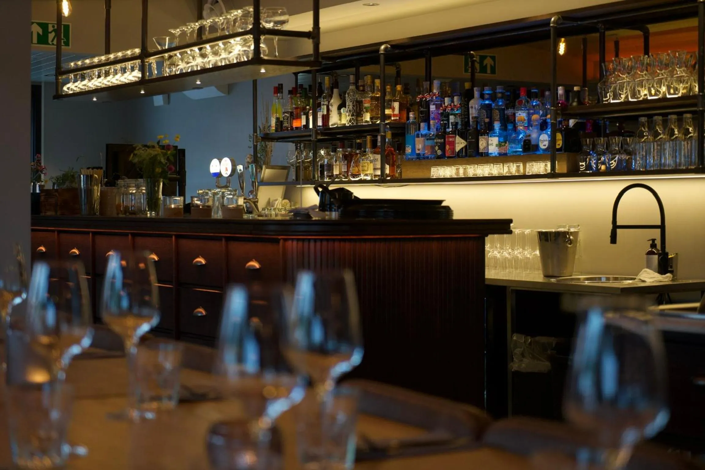 Restaurant/places to eat in Solsiden Brygge Rorbuer