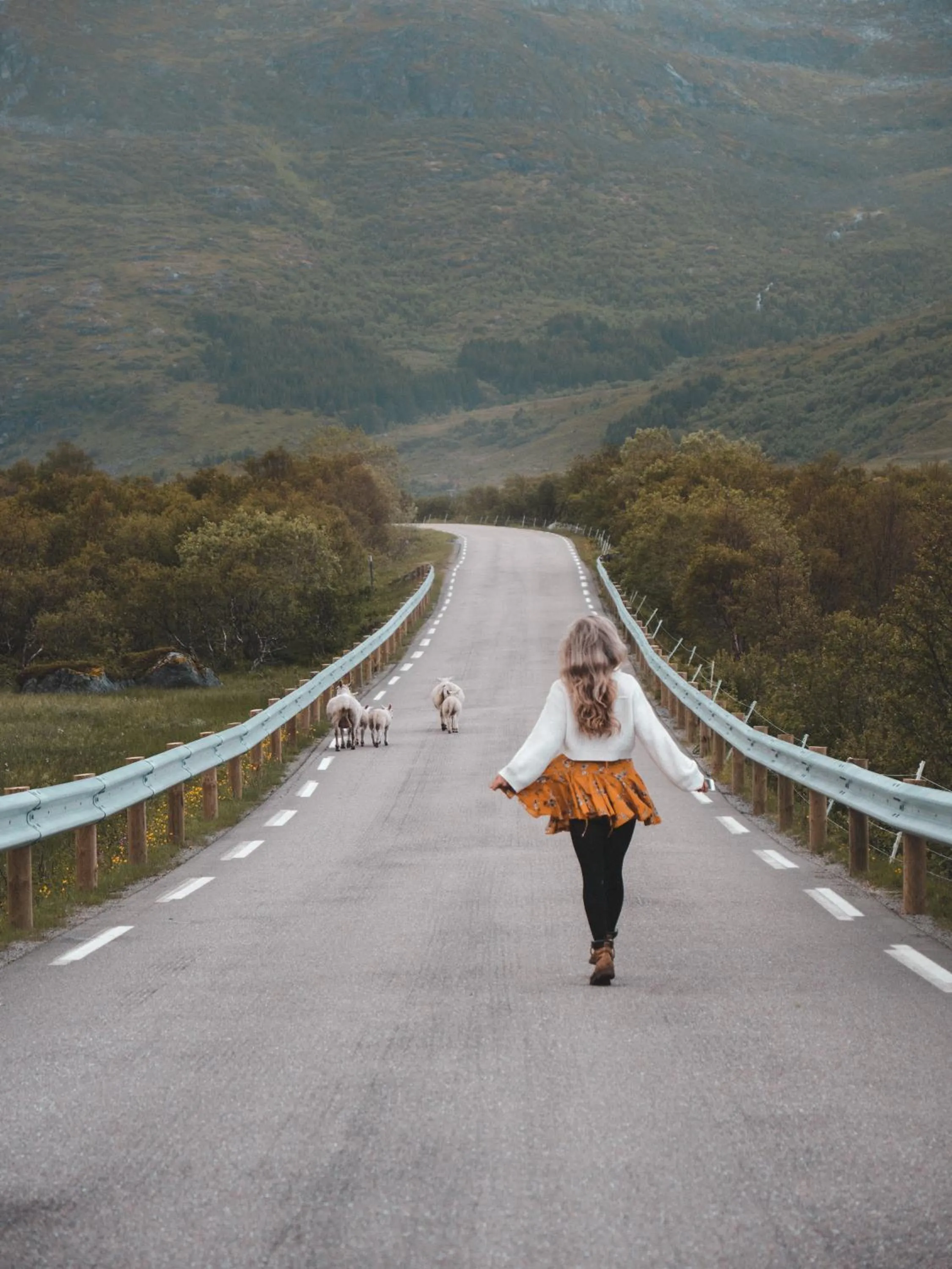 People in Solsiden Brygge Rorbuer