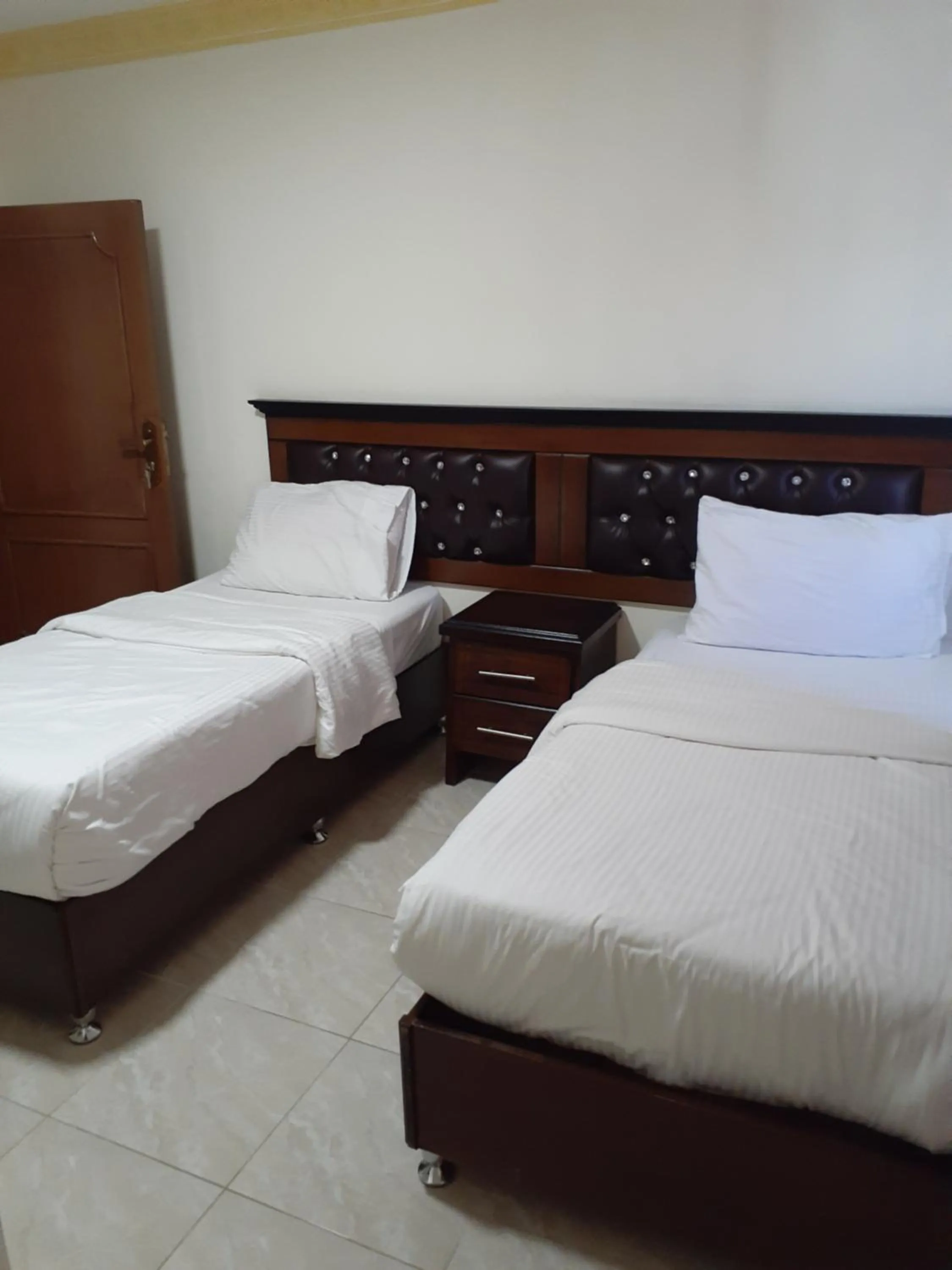 Bedroom, Bed in Petra Visitors Hotel