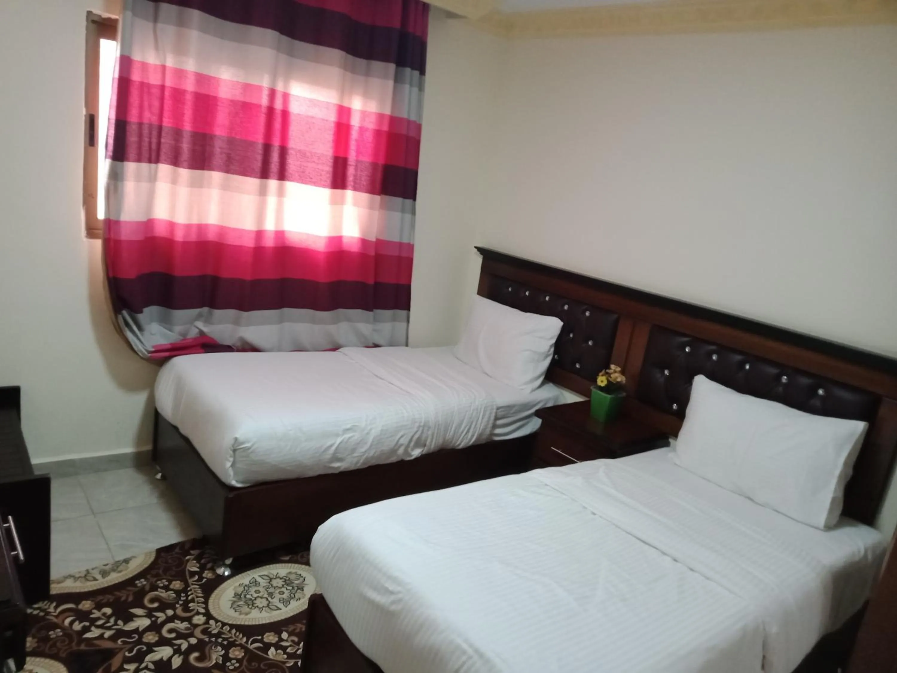 Bedroom, Bed in Petra Visitors Hotel