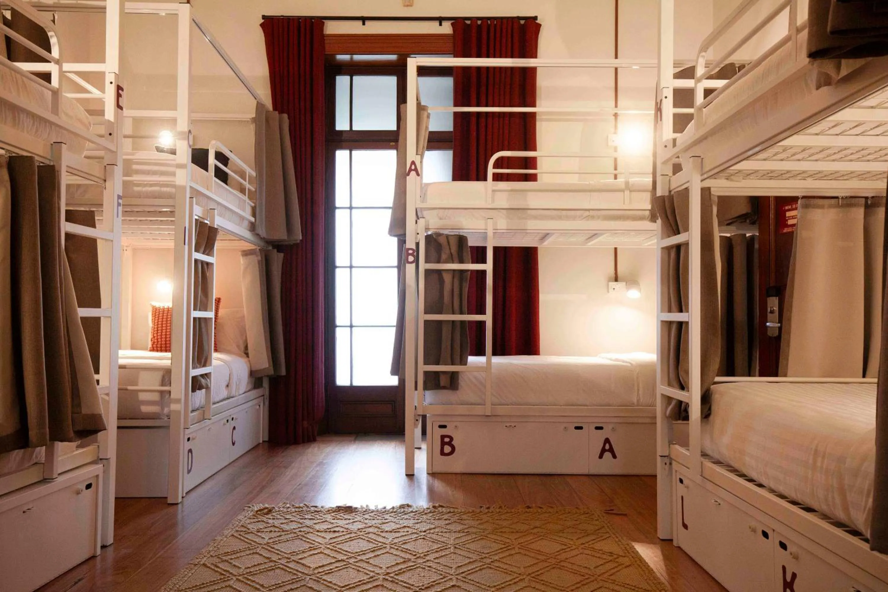 Bed in The Village Surry Hills