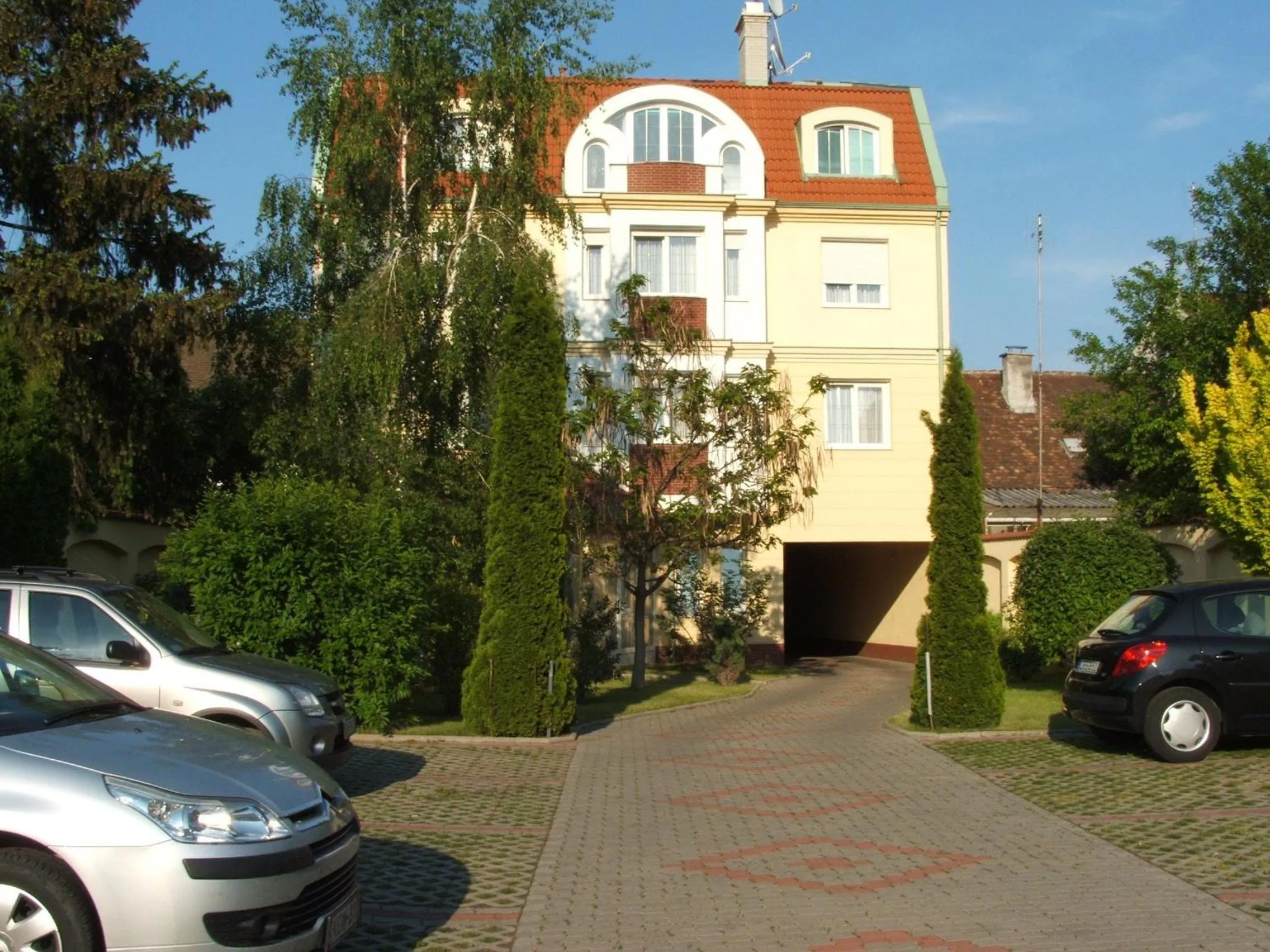Property building in Korona Panzió