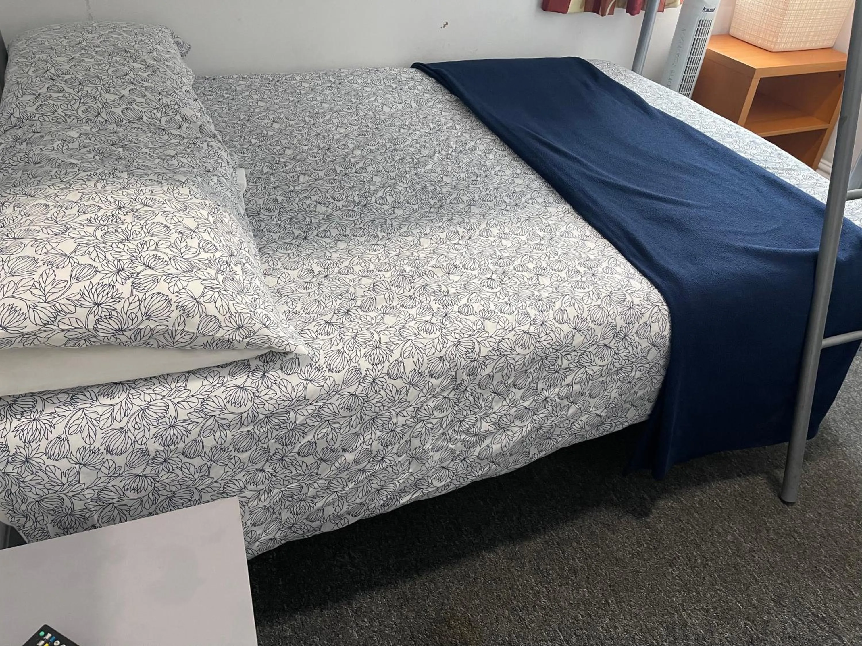 Bed in Backpackers Blackpool Hotel & Suites