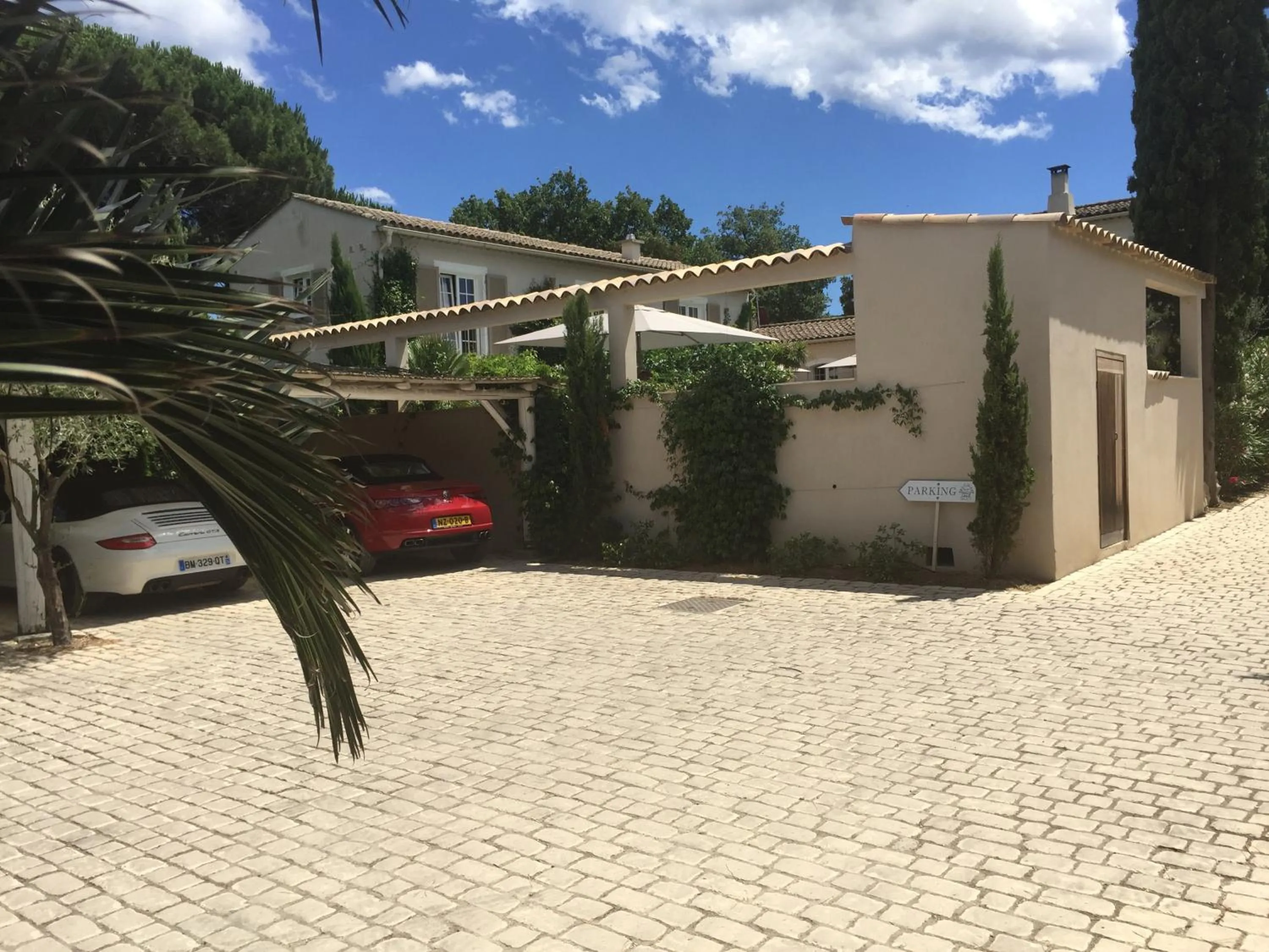 Facade/entrance in Villa La Begude - Boutique Luxury B&B