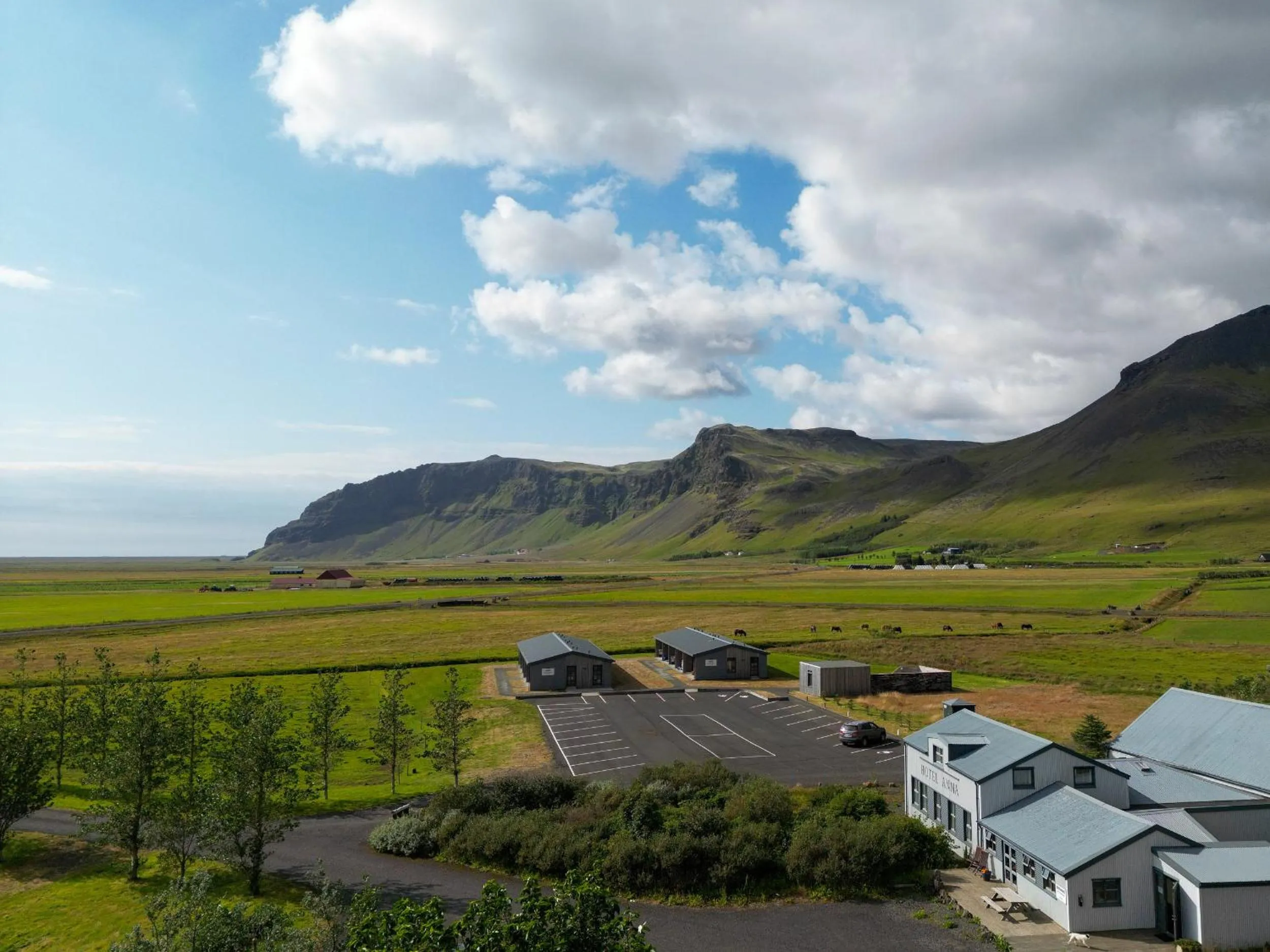 Property building in Boutique Hotel Anna by EJ Hotels