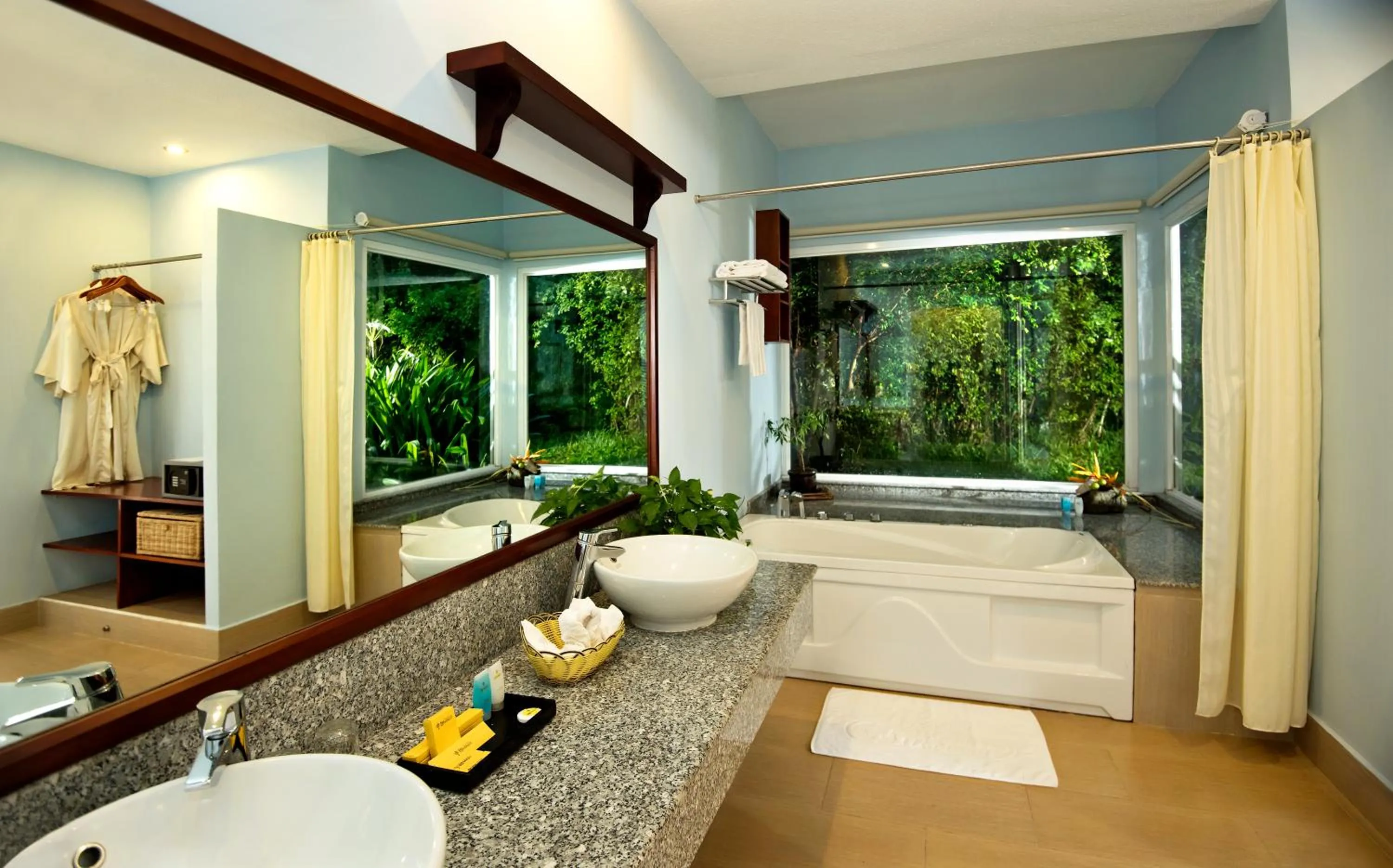 Bathroom in Madagui Forest City