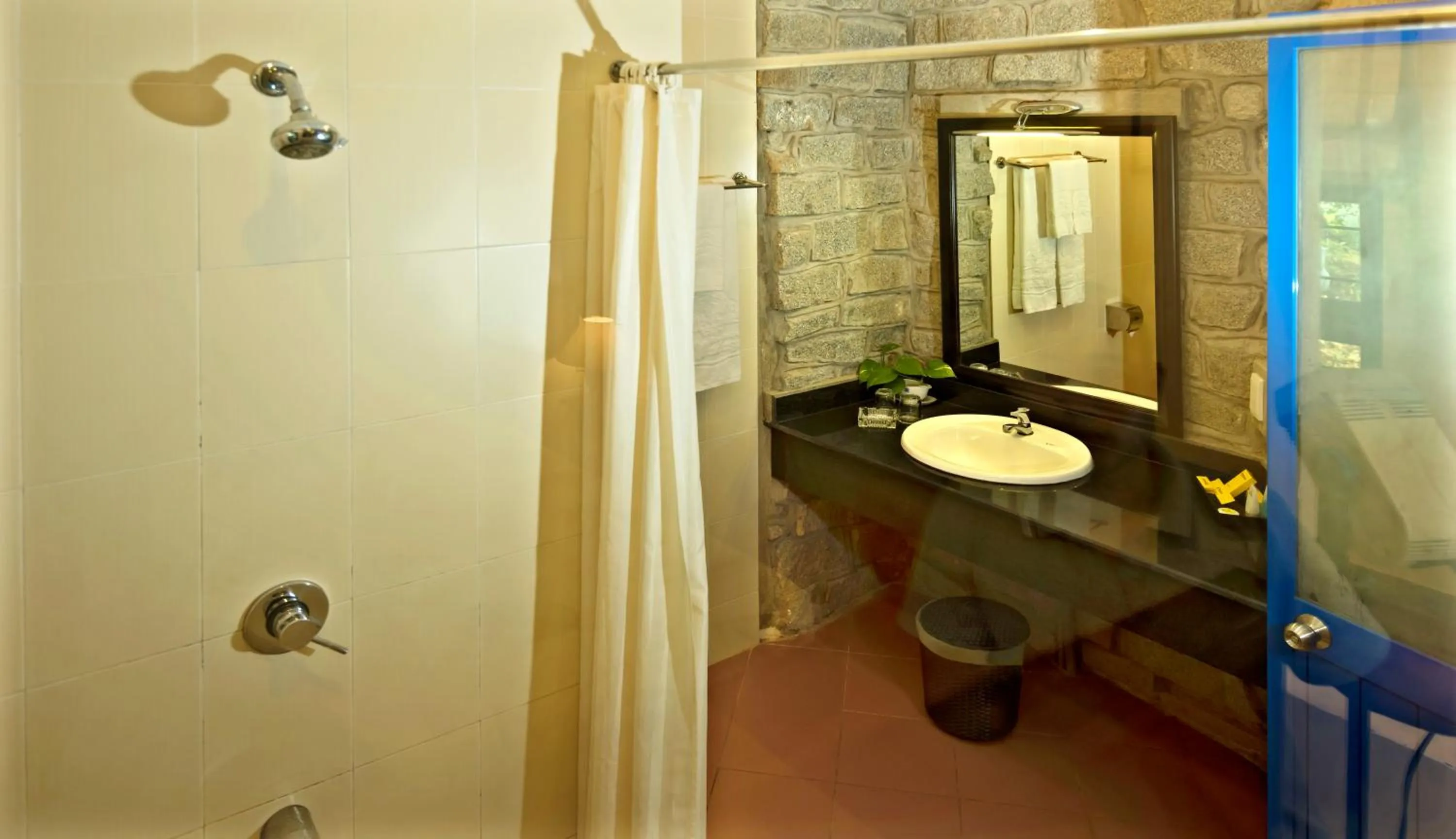 Bathroom in Madagui Forest City