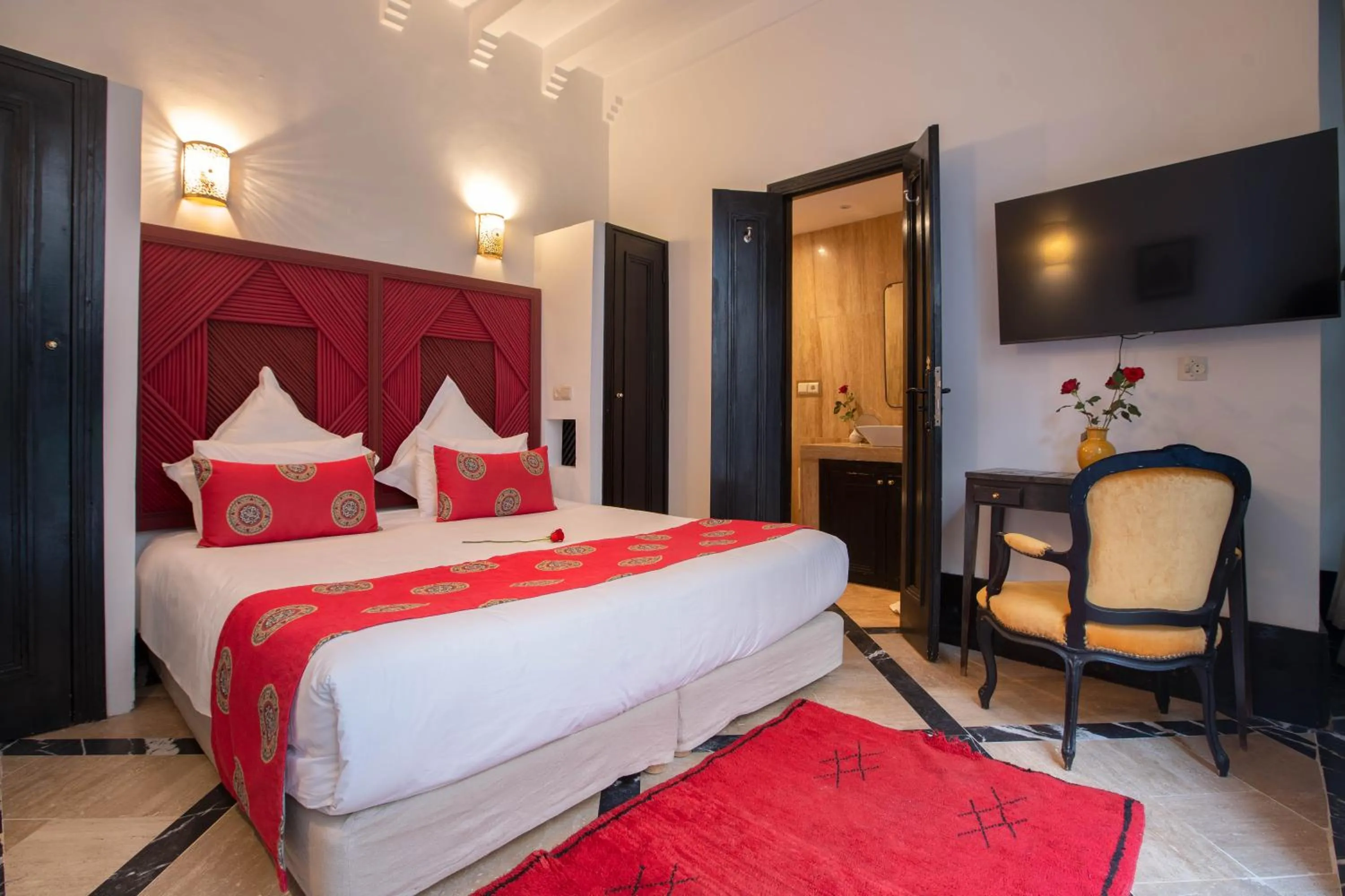 Bed in Riad & Spa Azzouz