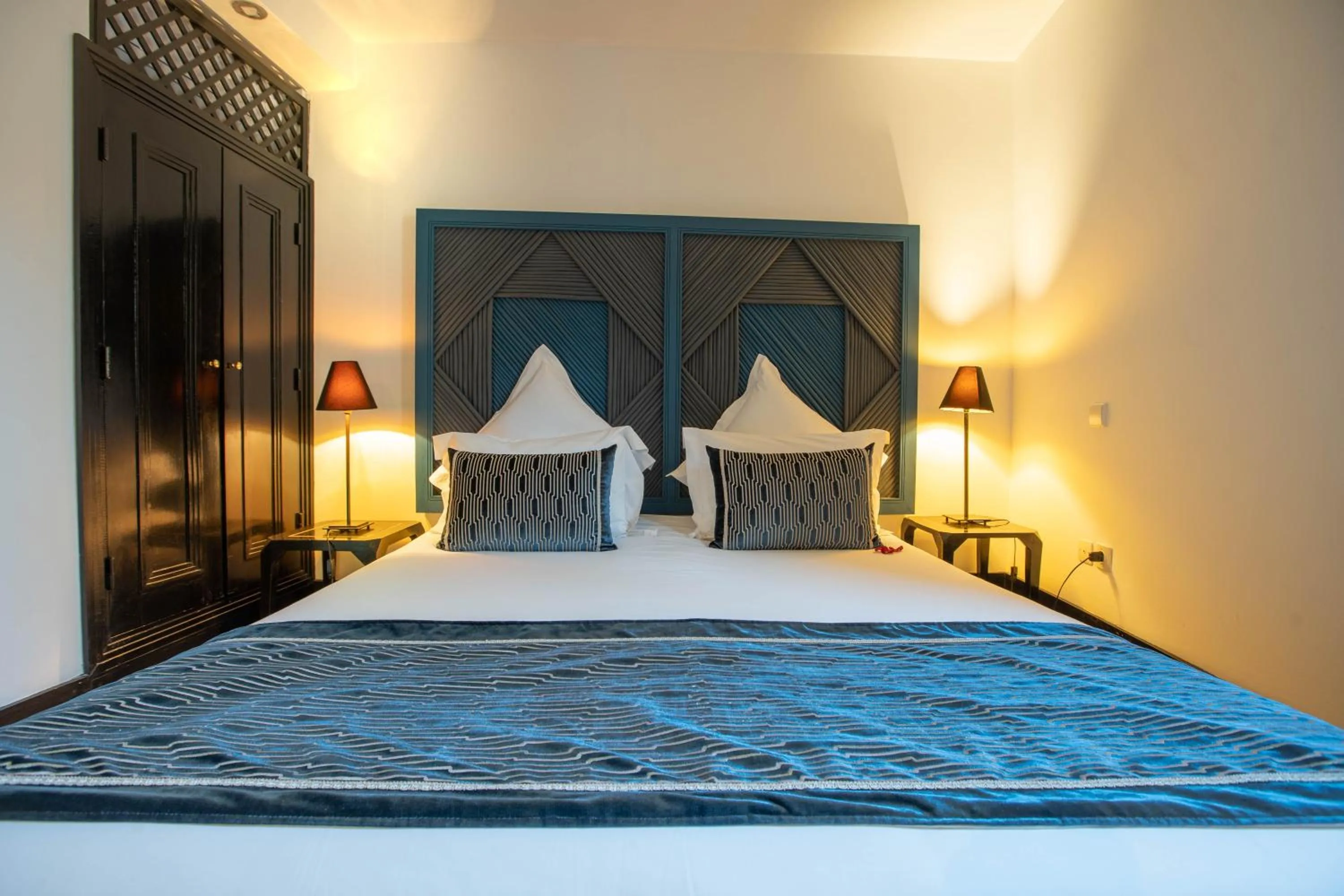 Bed in Riad & Spa Azzouz