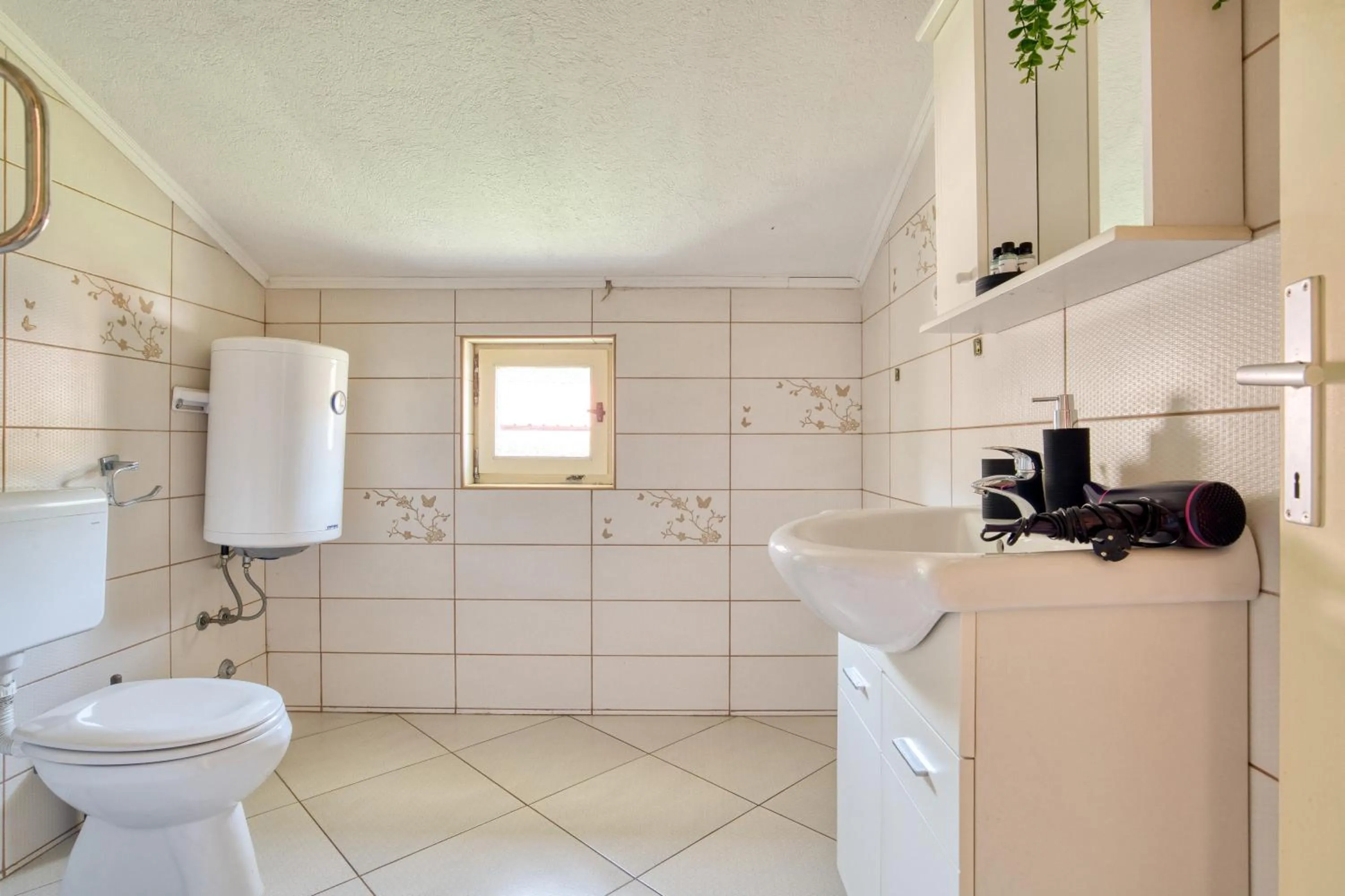 Bathroom in Apartments Elena