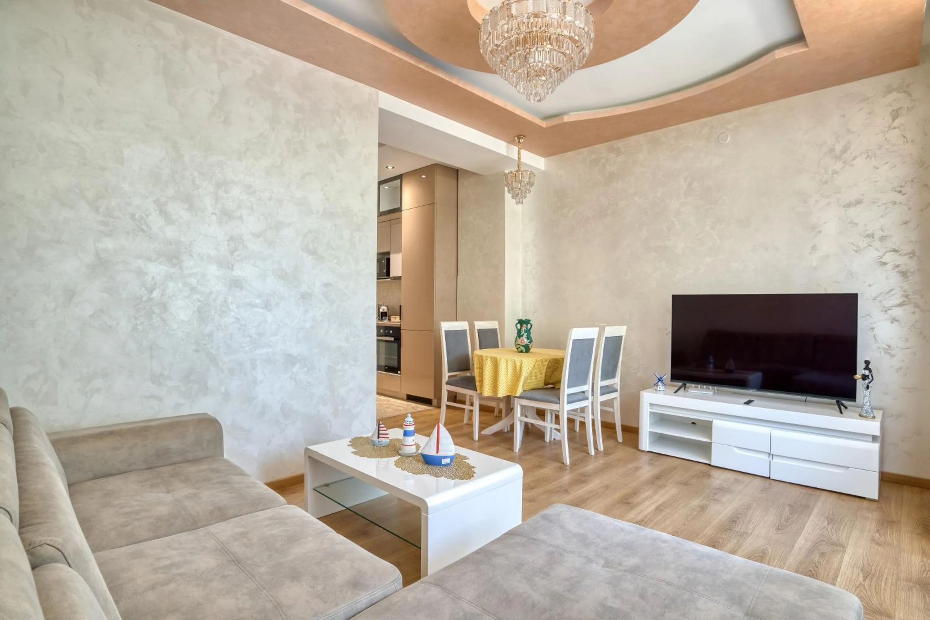 TV and multimedia in Apartments Elena