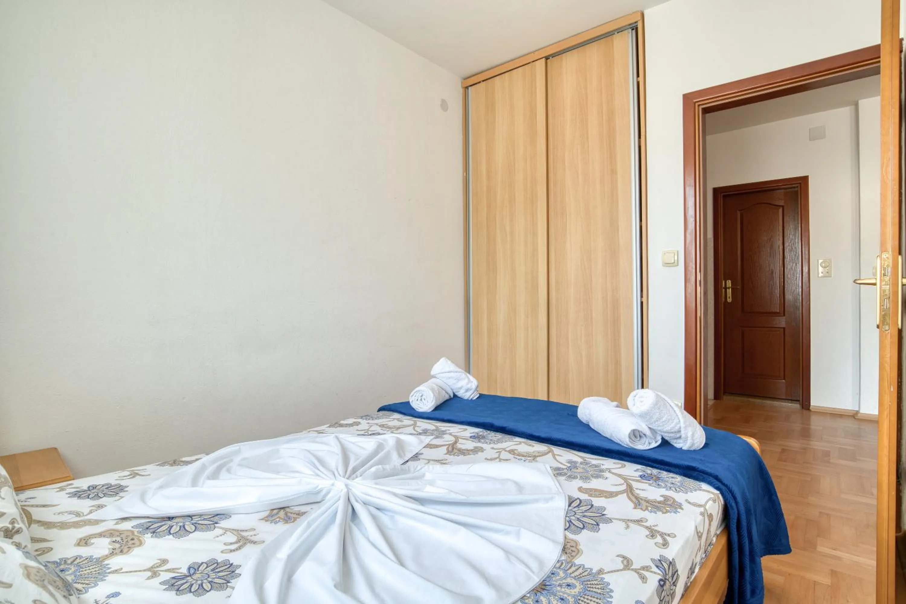 Bedroom, Bed in Apartments Elena