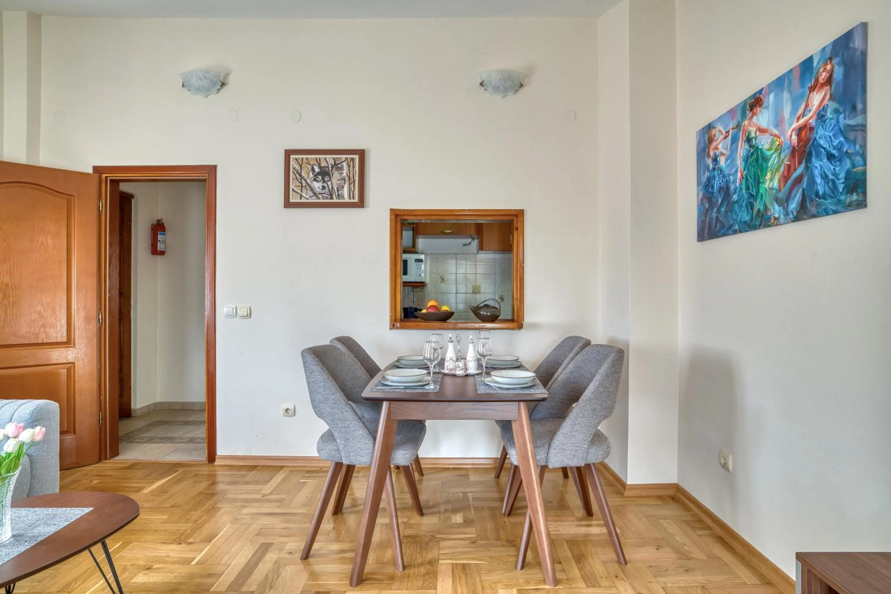 Dining area in Apartments Elena