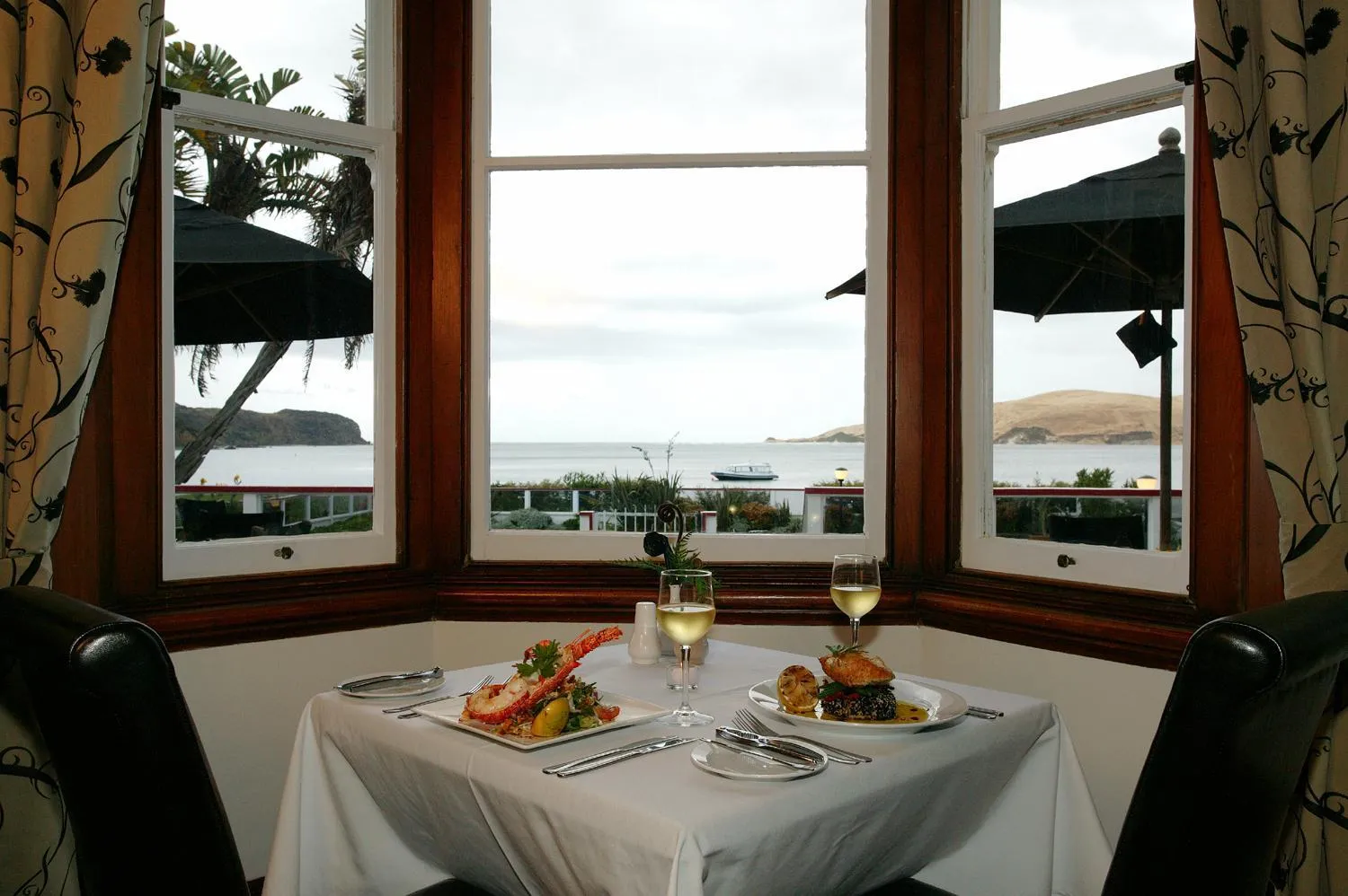 Restaurant/places to eat in The Sands Hotel Hokianga